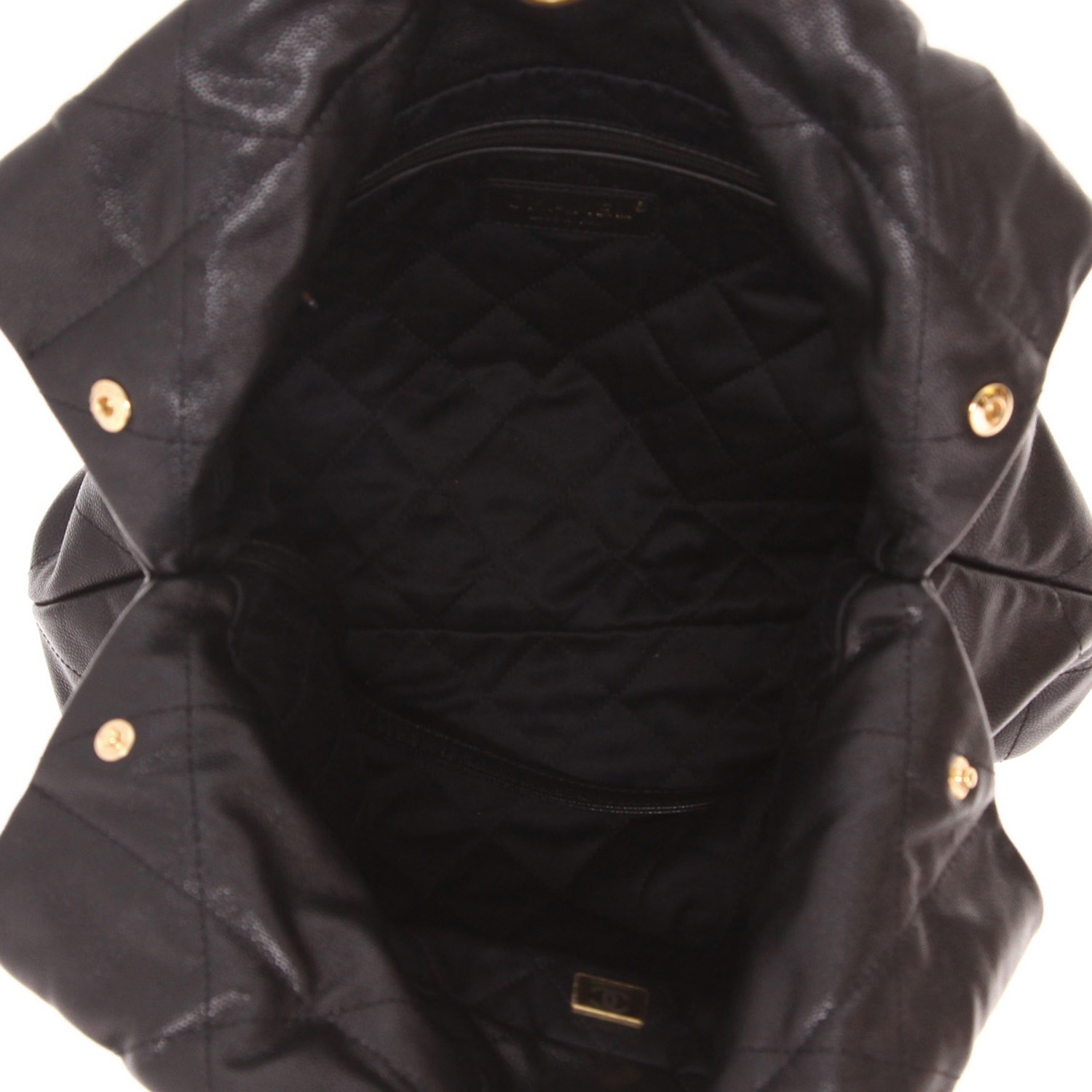 Bolso tipo tote Chanel 22 de piel acolchada negra - Detail D3