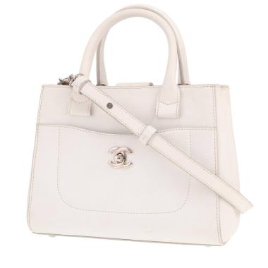 Sac bandoulière Chanel  Neo Executive petit modèle  en cuir grainé blanc