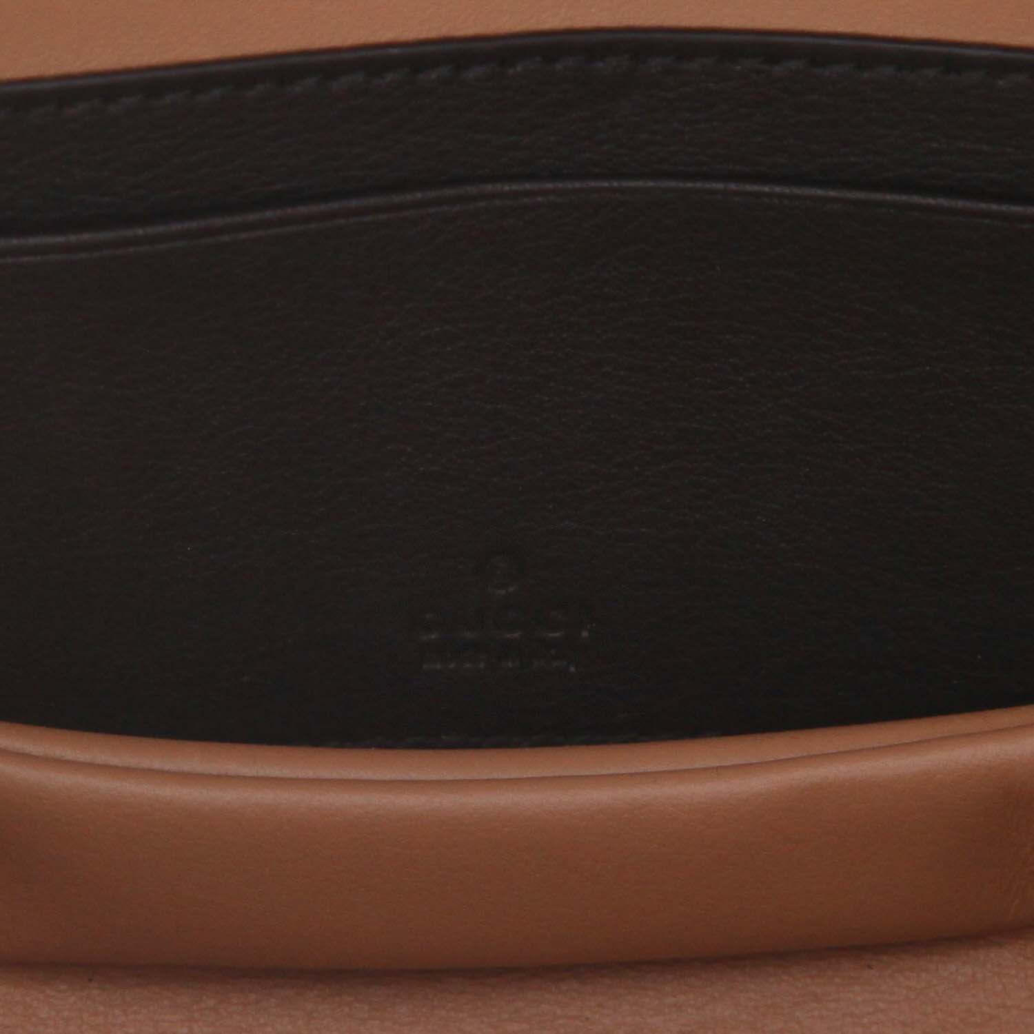 Gucci Bamboo handbag in black patent leather - Detail D2