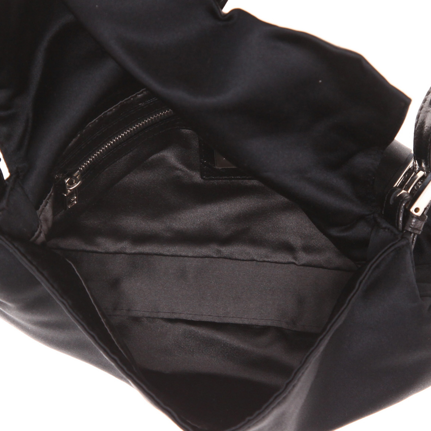 Sac à main Fendi  Baguette en satin noir - Detail D3