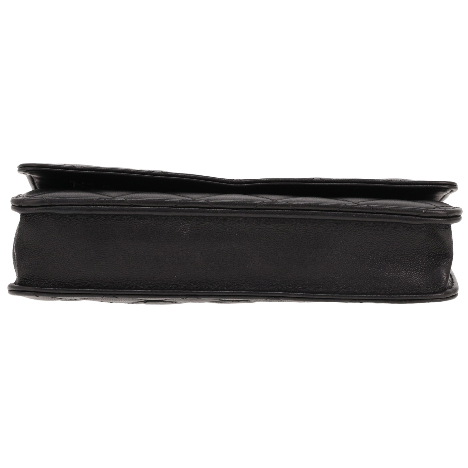 Chanel ‘Wallet on Chain’ shoulder bag in black quilted leather - Detail D1