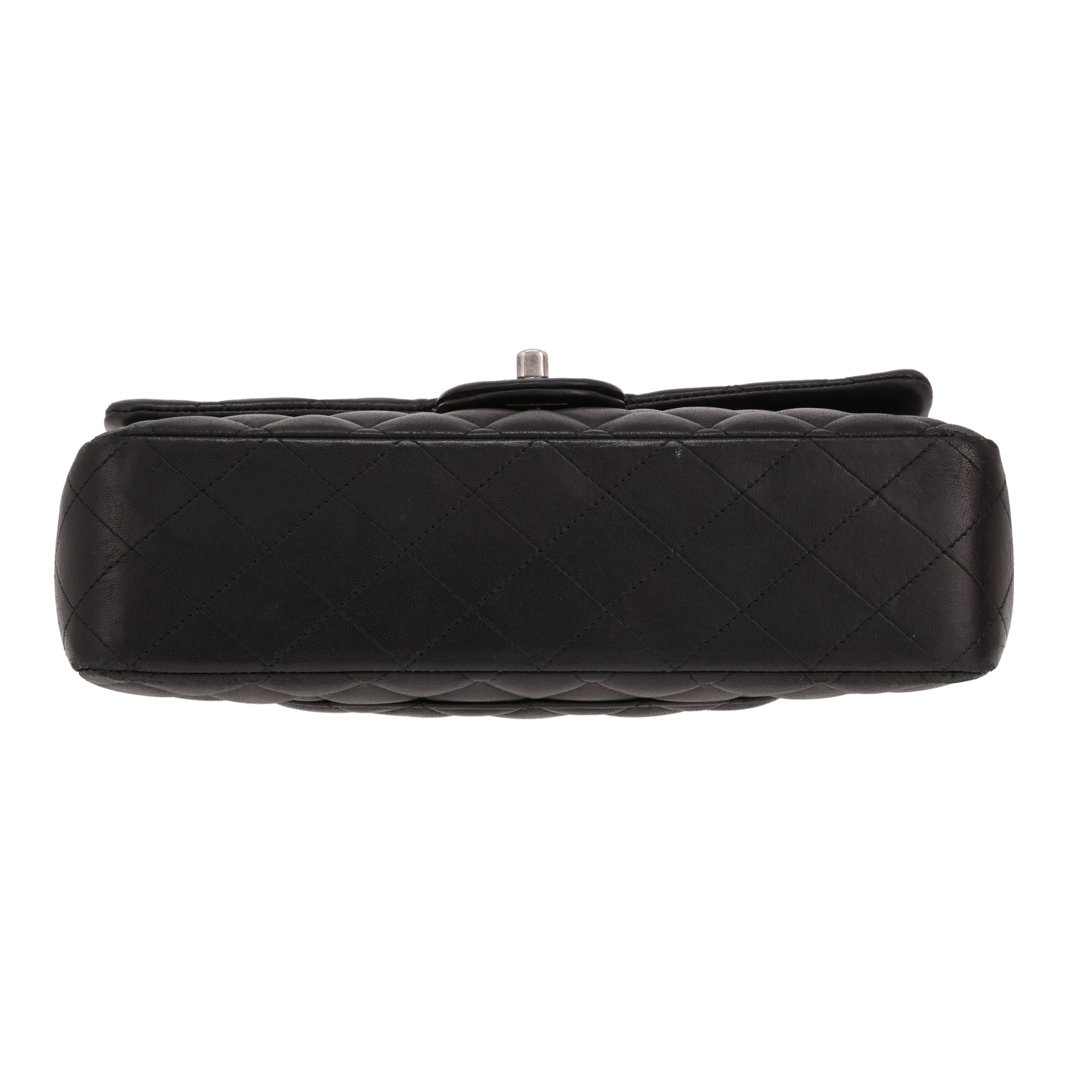 Sac à main Chanel  Timeless Classic en cuir matelassé noir - Detail D1