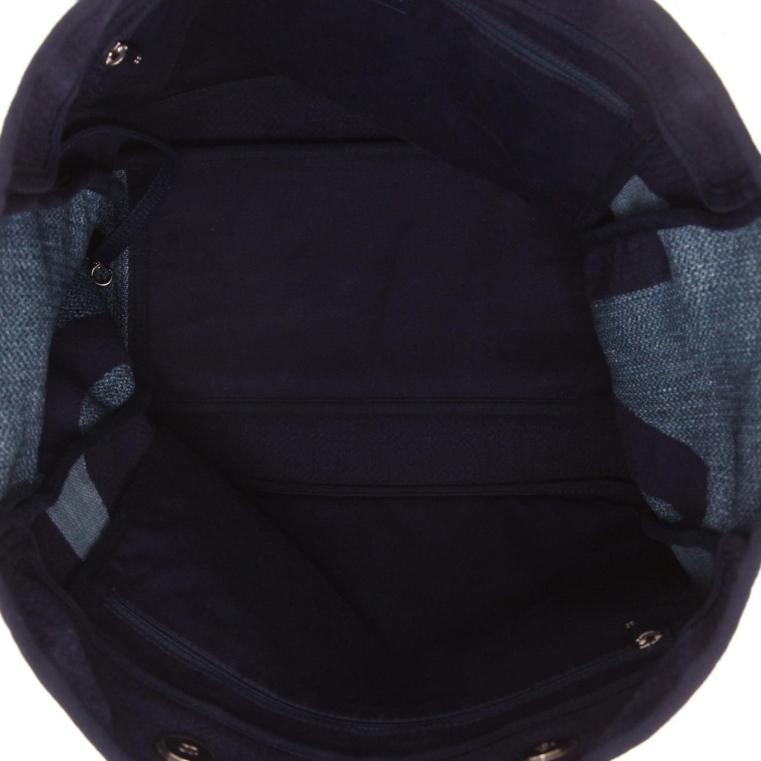 Chanel Deauville tote bag in blue canvas and dark blue leather - Detail D3