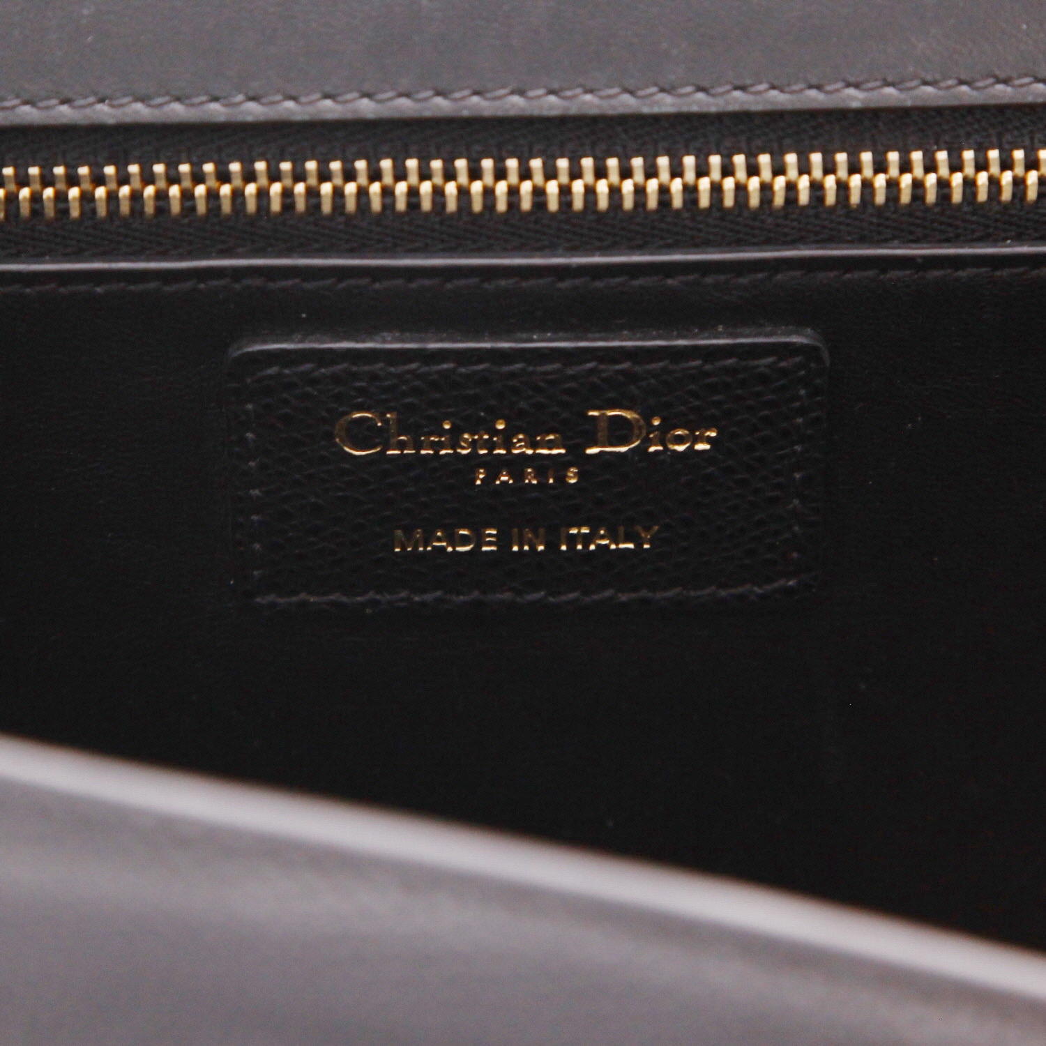 Borsa a tracolla Dior Montaigne in pelle martellata nera - Detail D2