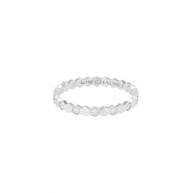 Anillo «Bee my Love» de Chaumet, en oro blanco y diamantes