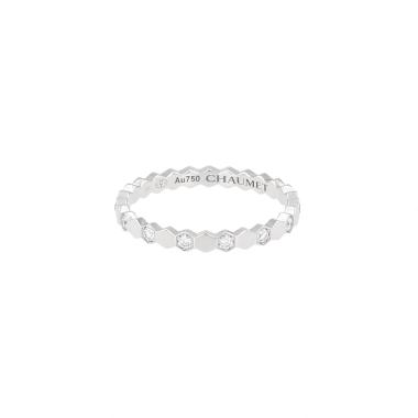 Anillo «Bee my Love» de Chaumet, en oro blanco y diamantes