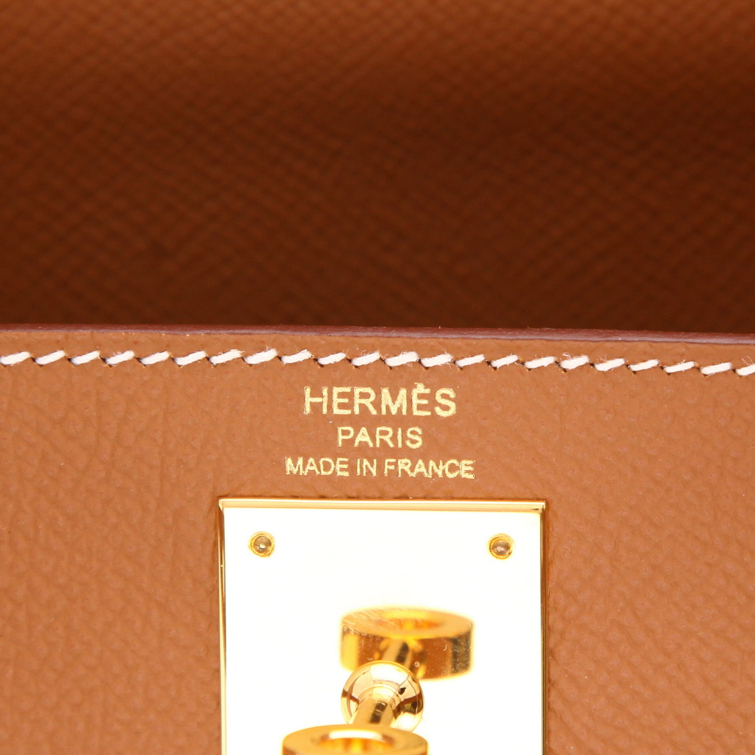 Bolso Hermès Kelly de 28 cm en piel Epsom Gold - Detail D2