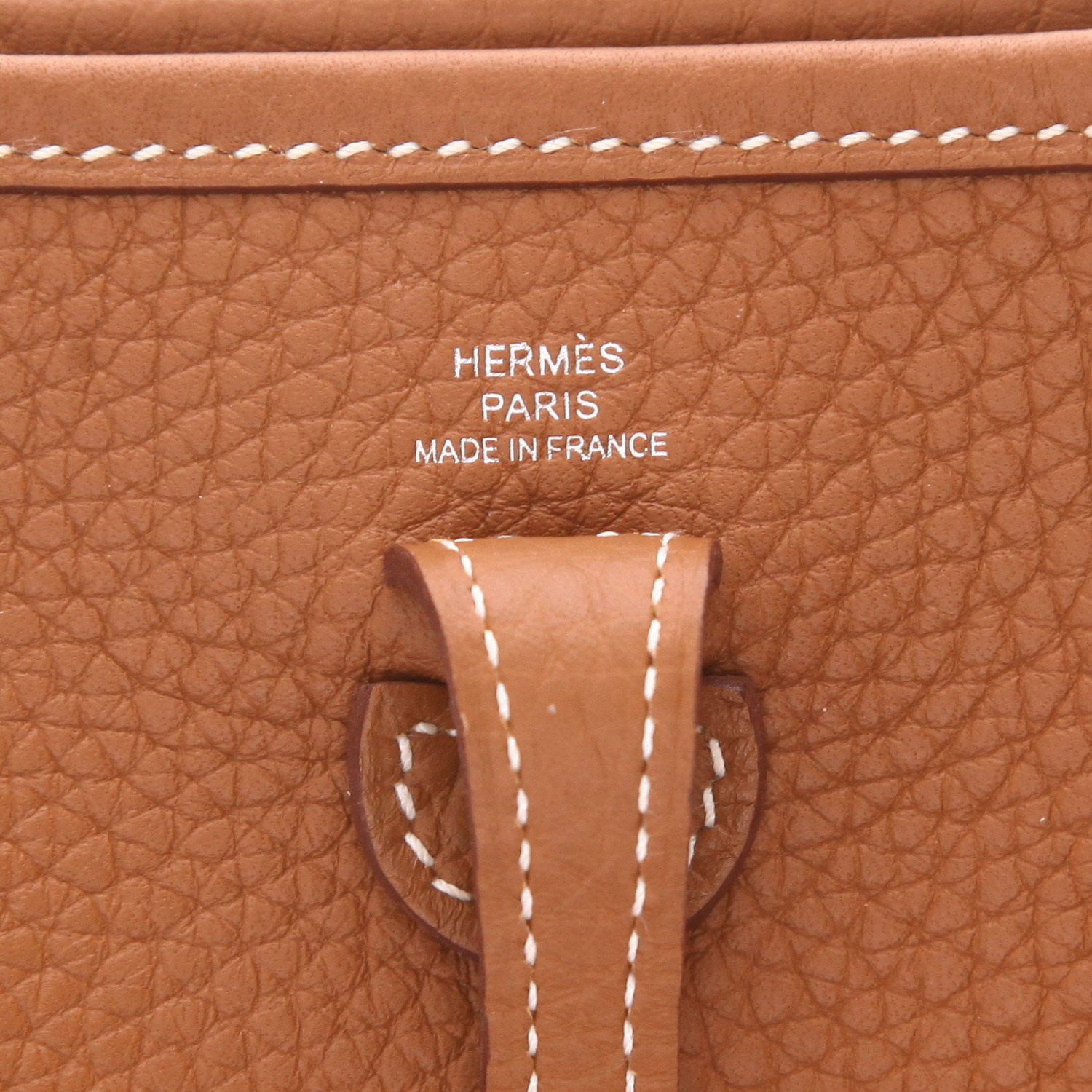 Bolso bandolera Hermès «Evelyne» de 16 cm, de piel de ternero «Clémence» Gold - Detail D2