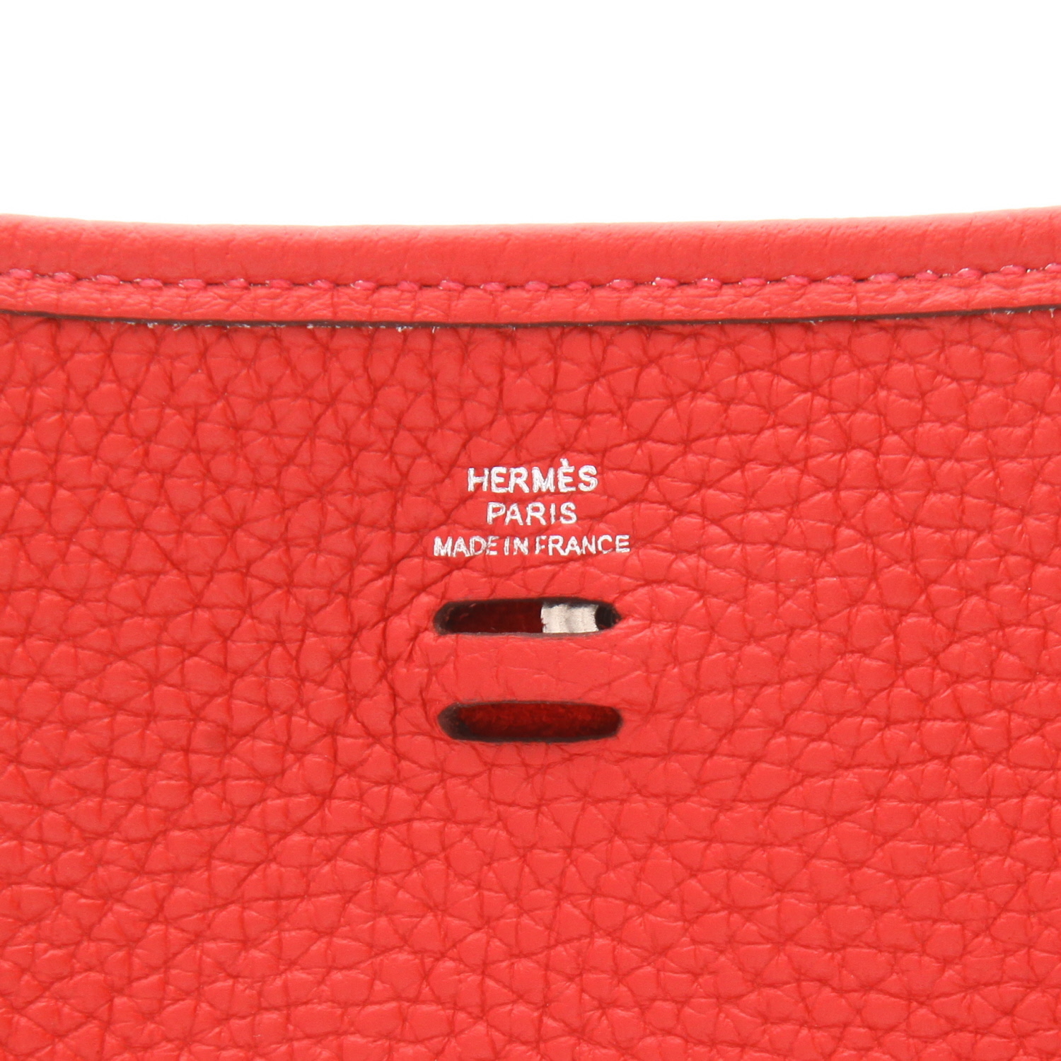 Borsa a tracolla Hermès Evelyne da 16 cm in pelle di vitello Clémence rossa - Detail D2