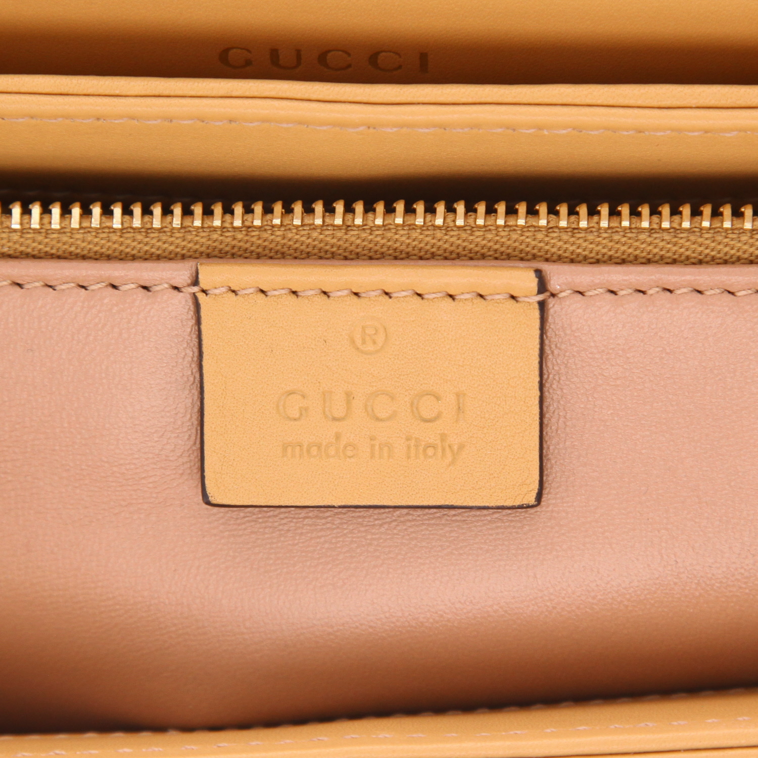 Gucci 1955 Horsebit handbag in camel-brown python - Detail D2