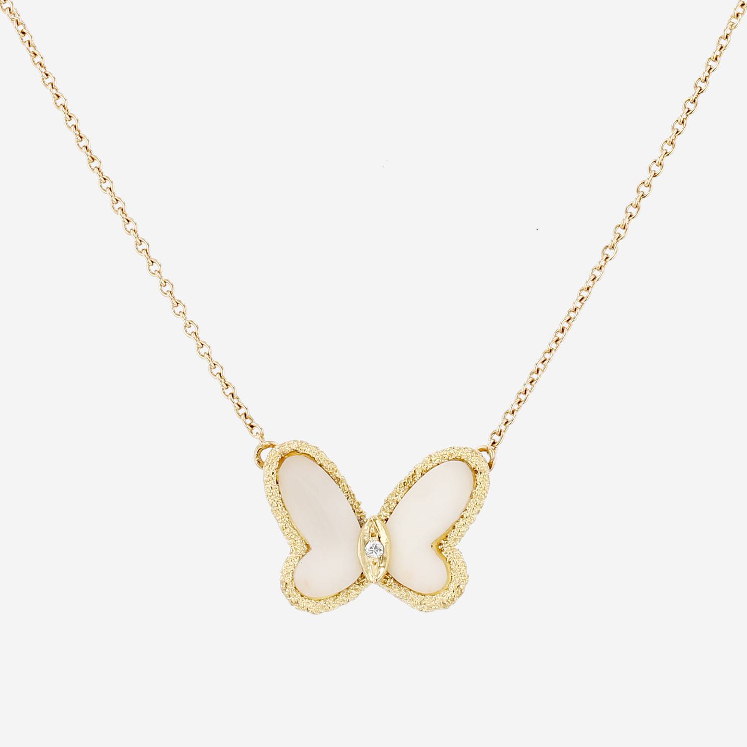Van Cleef & Arpels necklace in yellow gold, Corail and diamonds