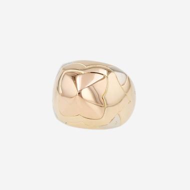 Bague Bulgari Pyramide en or jaune