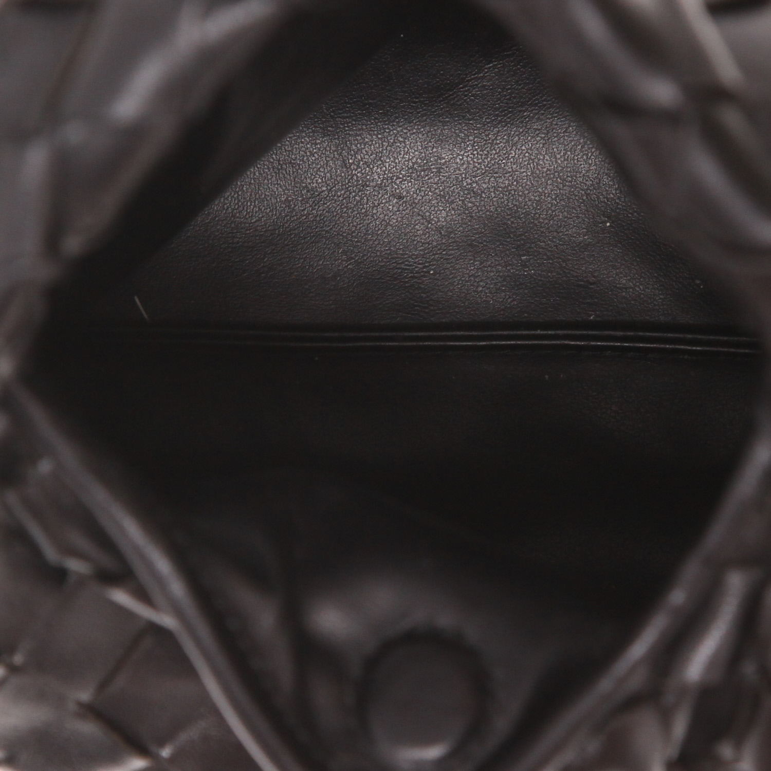 Bolso «Hop» de Bottega Veneta, de piel «intrecciato» noire - Detail D3