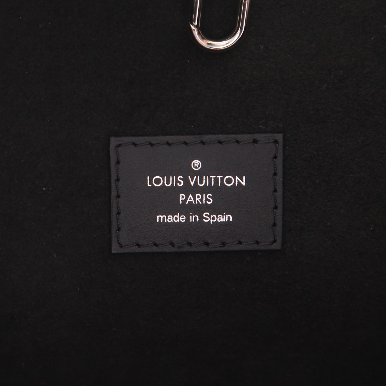 Sac cabas Louis Vuitton  Neverfull en cuir épi noir - Detail D2