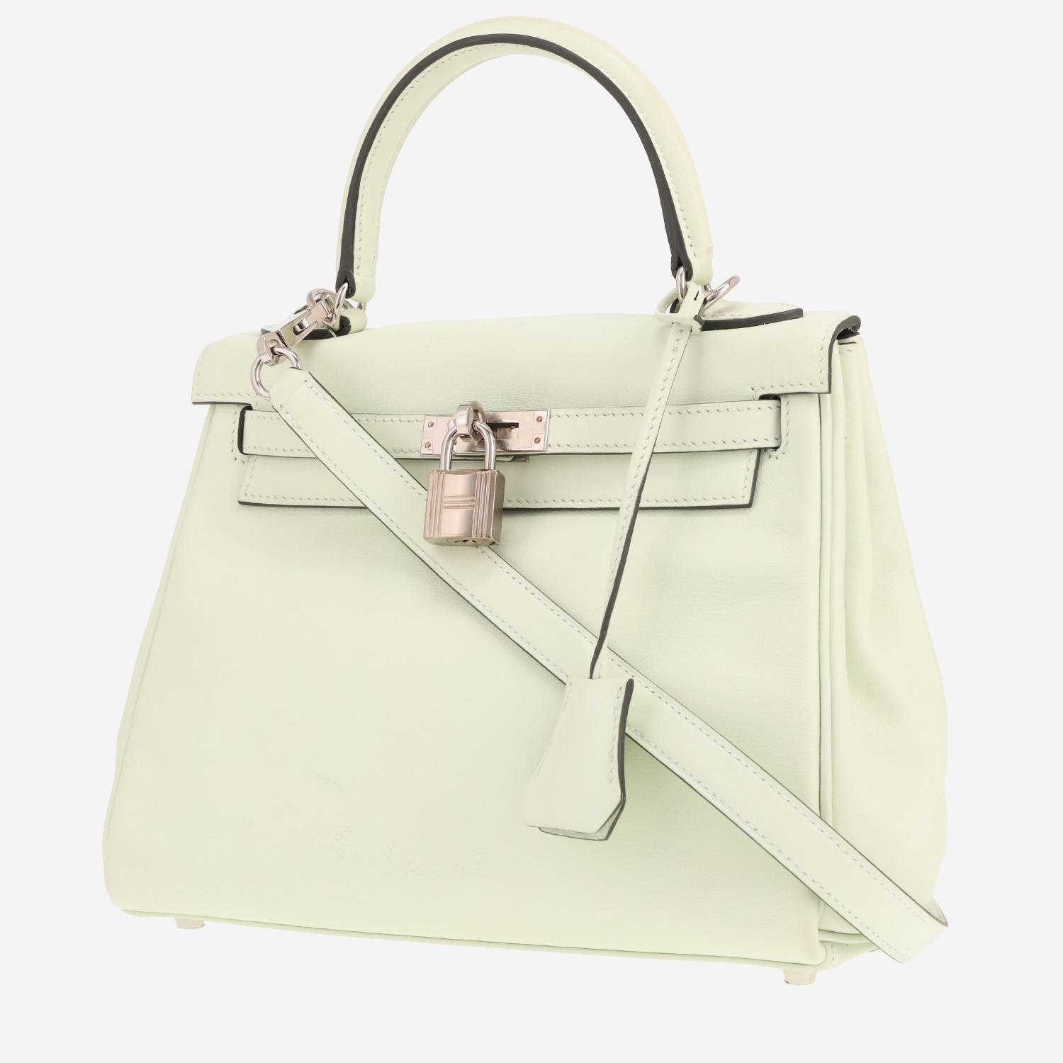 Hermès Kelly 25 cm handbag in Swift leather, Vert Fizz