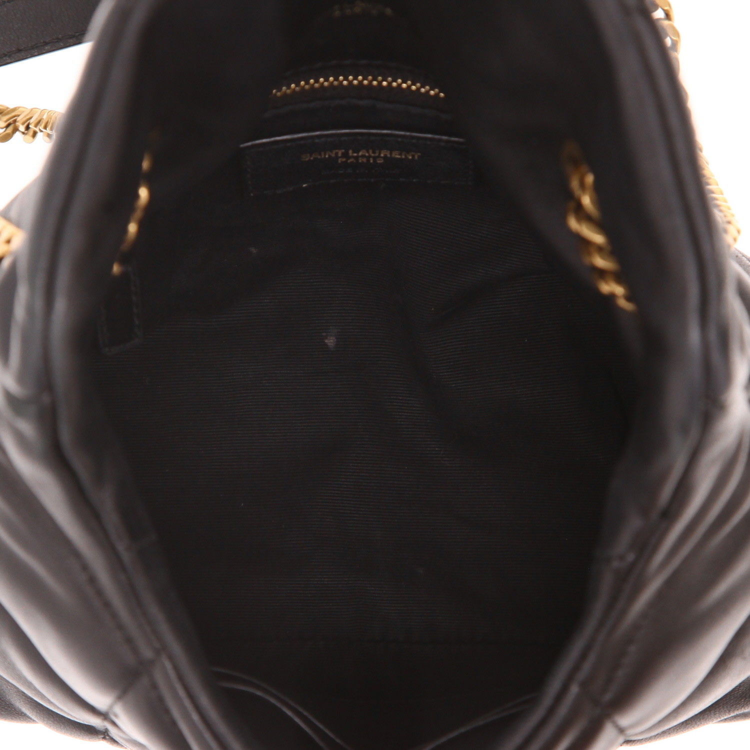 Saint Laurent Loulou Puffer small shoulder bag in black quilted leather - Detail D3