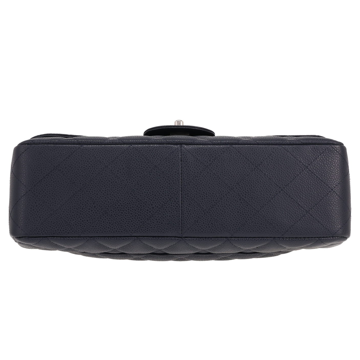 Chanel Timeless Jumbo shoulder bag in Bleu Marine quilted grained leather - Detail D1