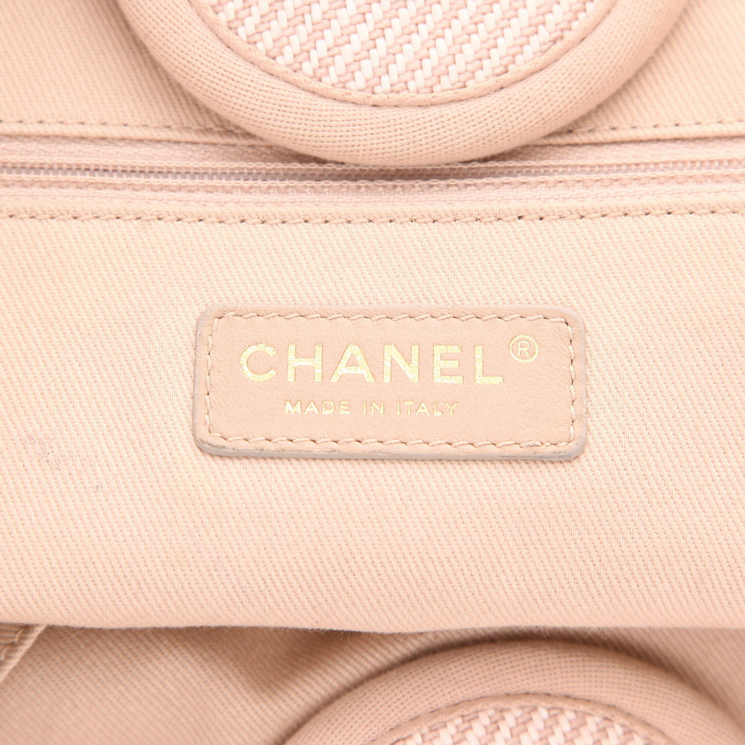 Chanel Deauville tote bag in pink canvas and pink leather - Detail D2