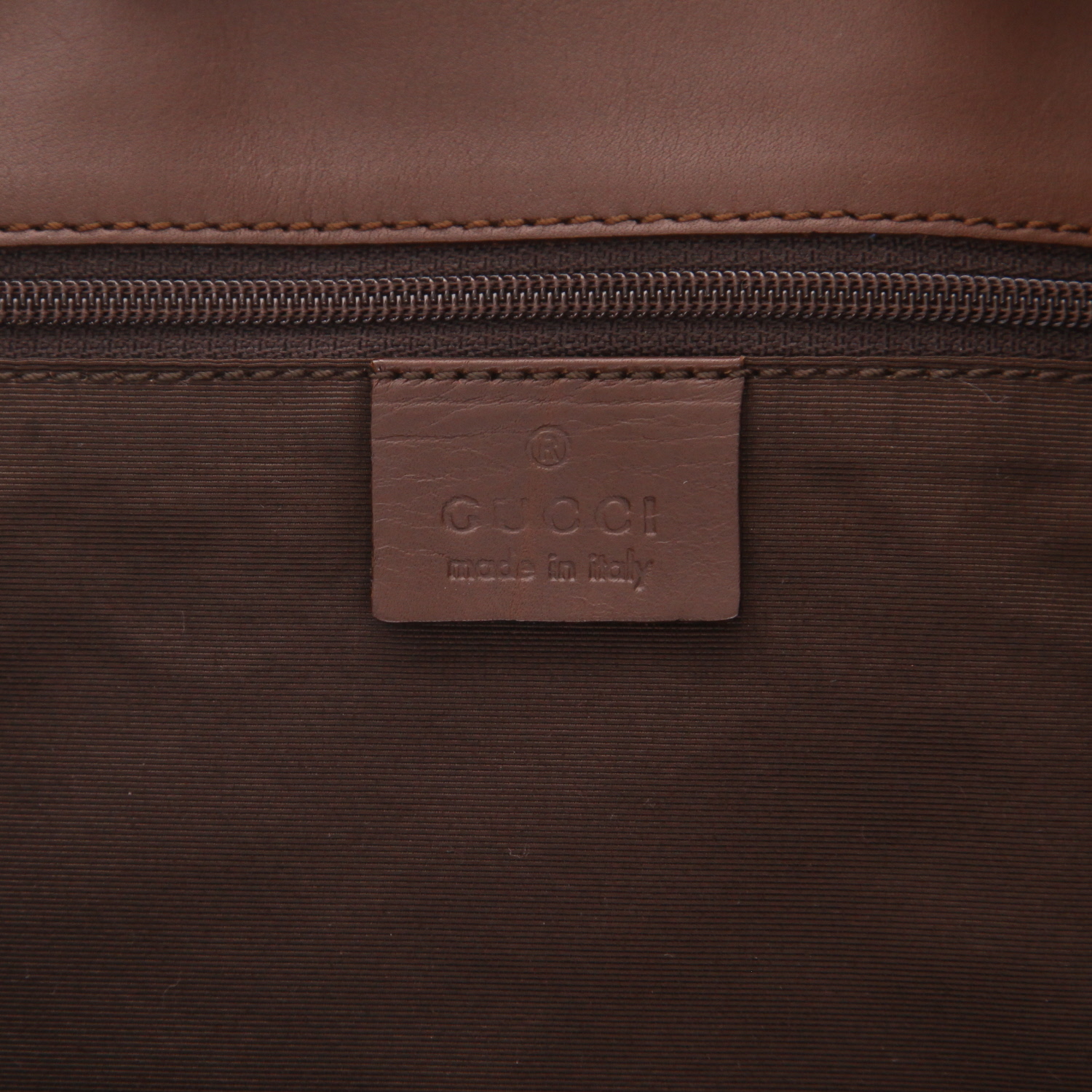 Vintage Gucci Jackie handbag in brown GG Supreme canvas and brown leather - Detail D2