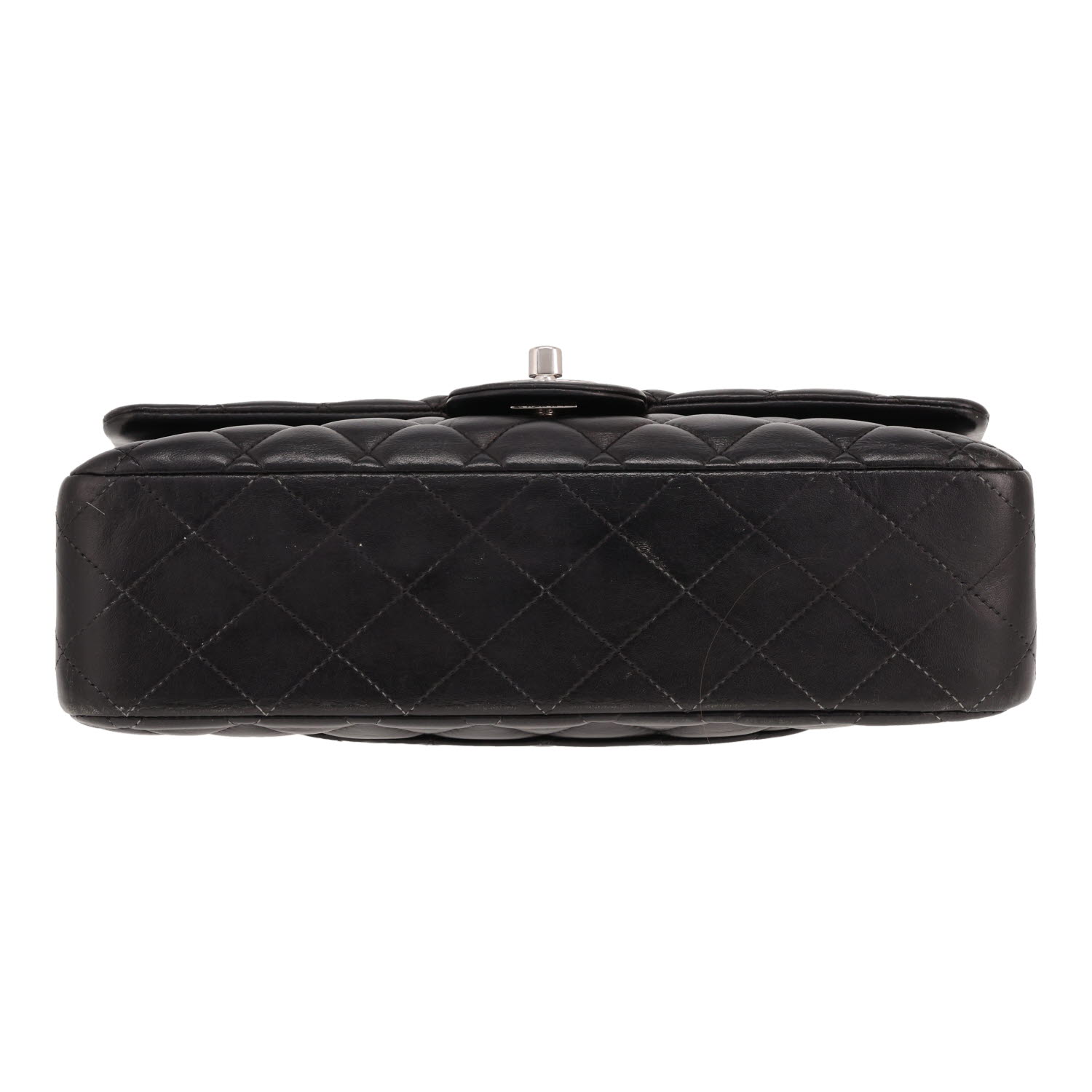 Sac à main Chanel  Timeless Classic en cuir matelassé noir - Detail D1