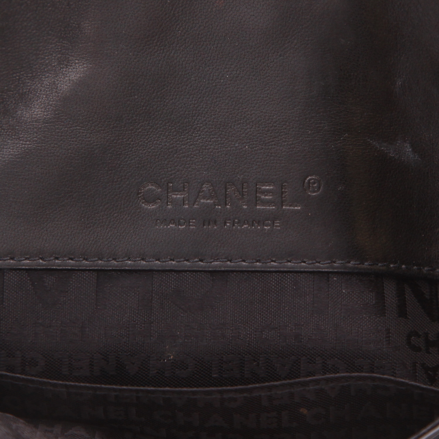 Chanel handbag  Black patent leather flap bag - Detail D2