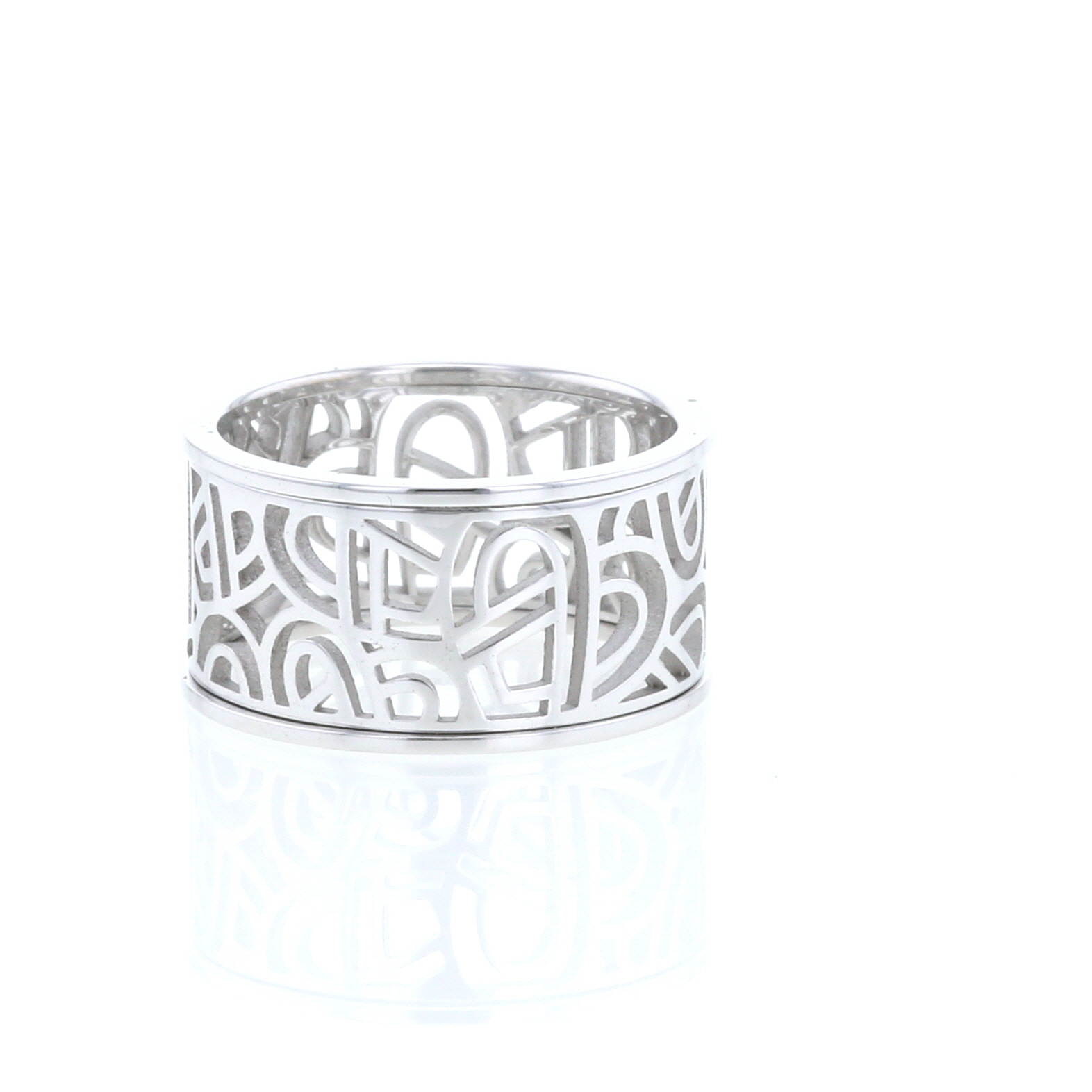 Poiray Coeur Fil sleeve ring in white gold and diamonds