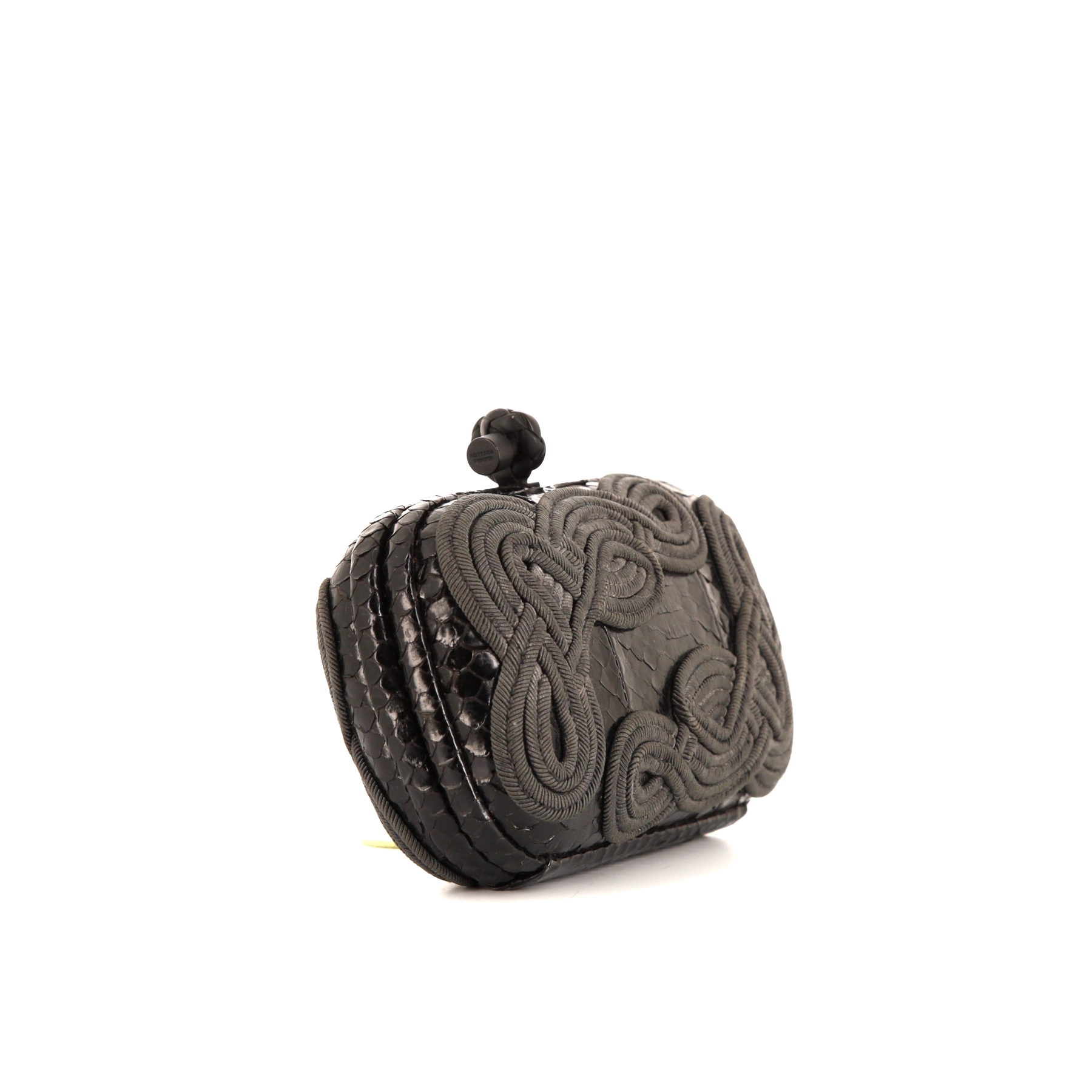 Pochette Bottega Veneta Knot in pitone nero con motivo con trecce