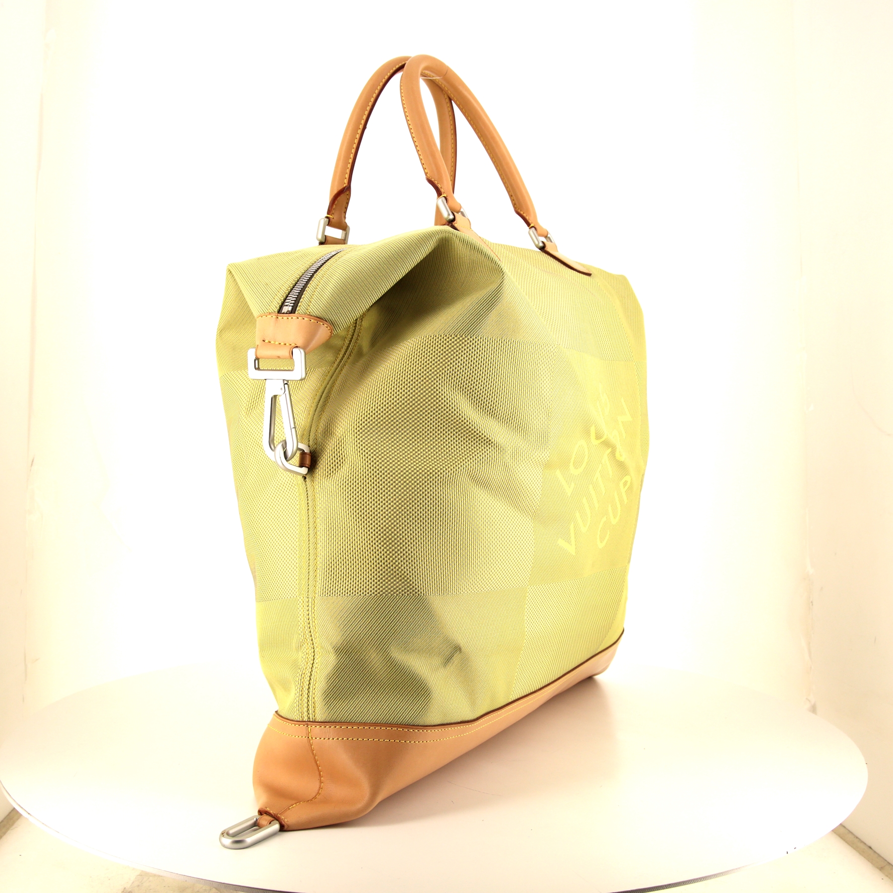 Borsa da viaggio Louis Vuitton Polochon in tela siglata gialla e pelle naturale