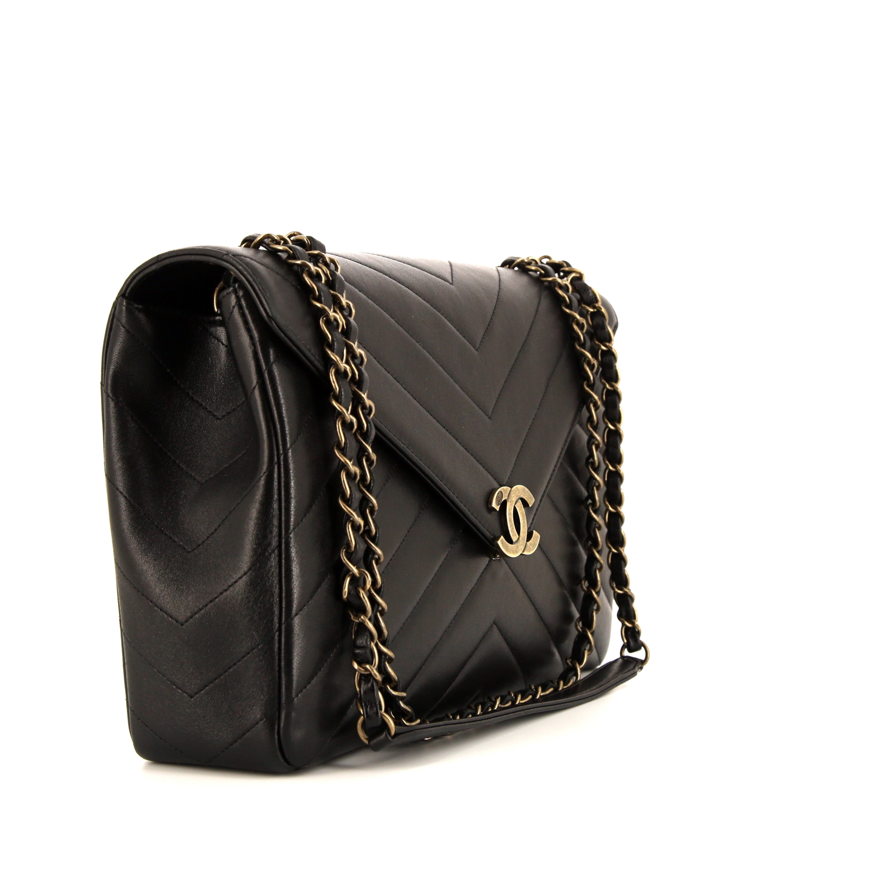 Chanel handbag in black quilted leather