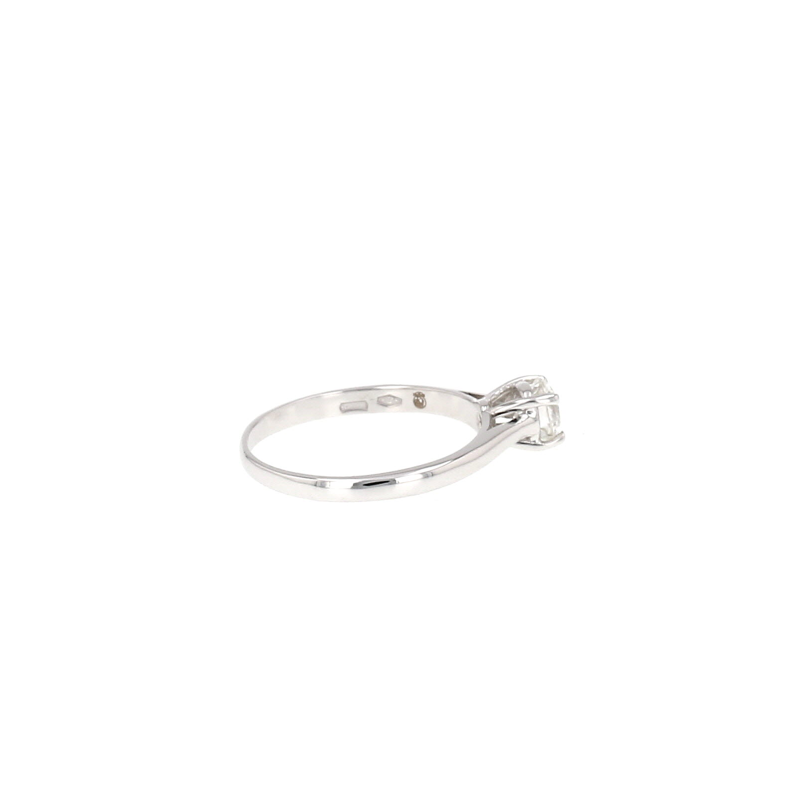Bague solitaire en or blanc et diamant (0,50 carat)