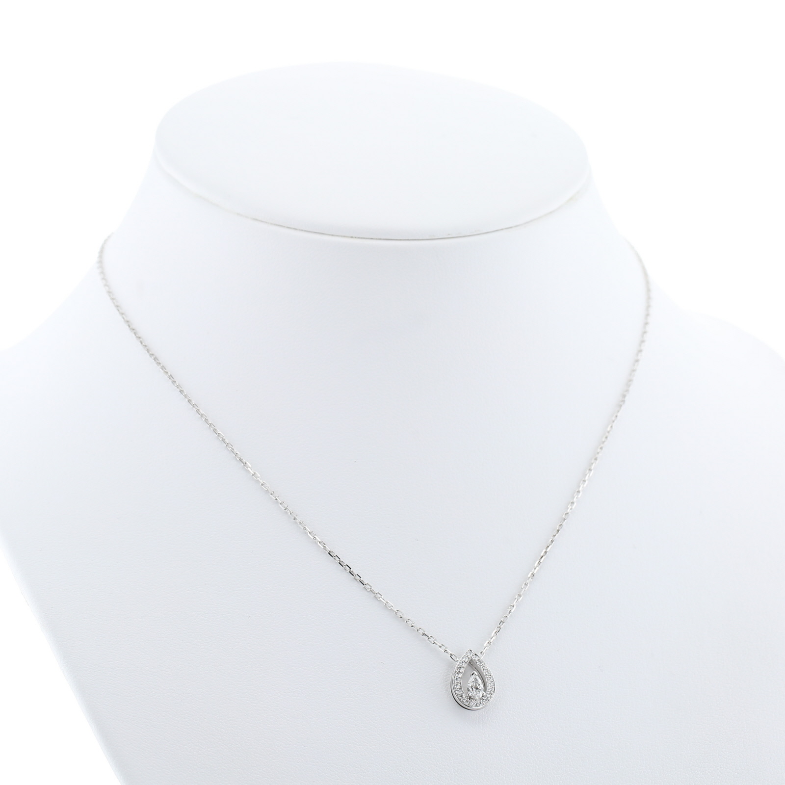 Fred Lovelight necklace in white gold and diamonds Fred Lovelight necklace in white gold and diamonds