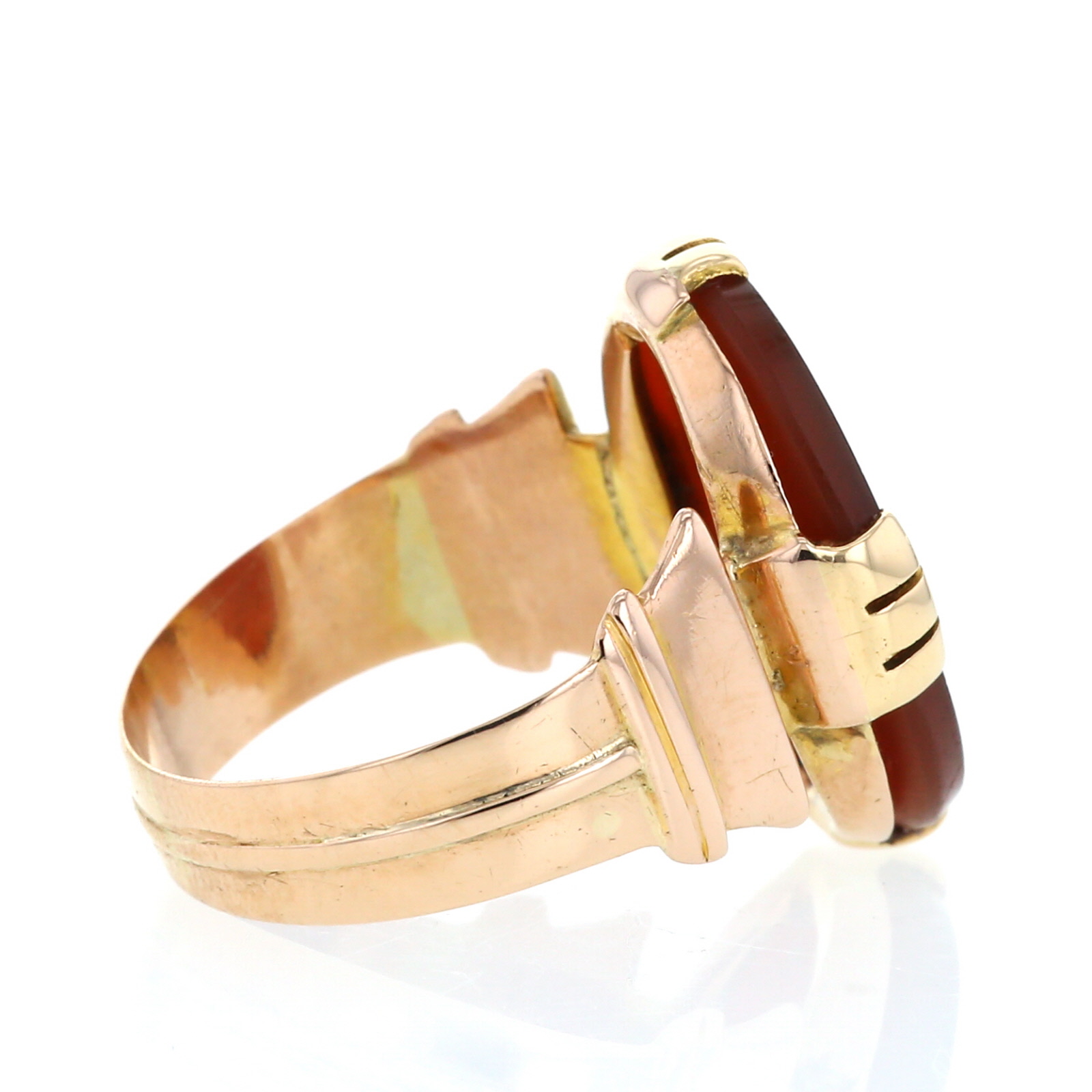 Anello Vintage in oro rosa e corniola