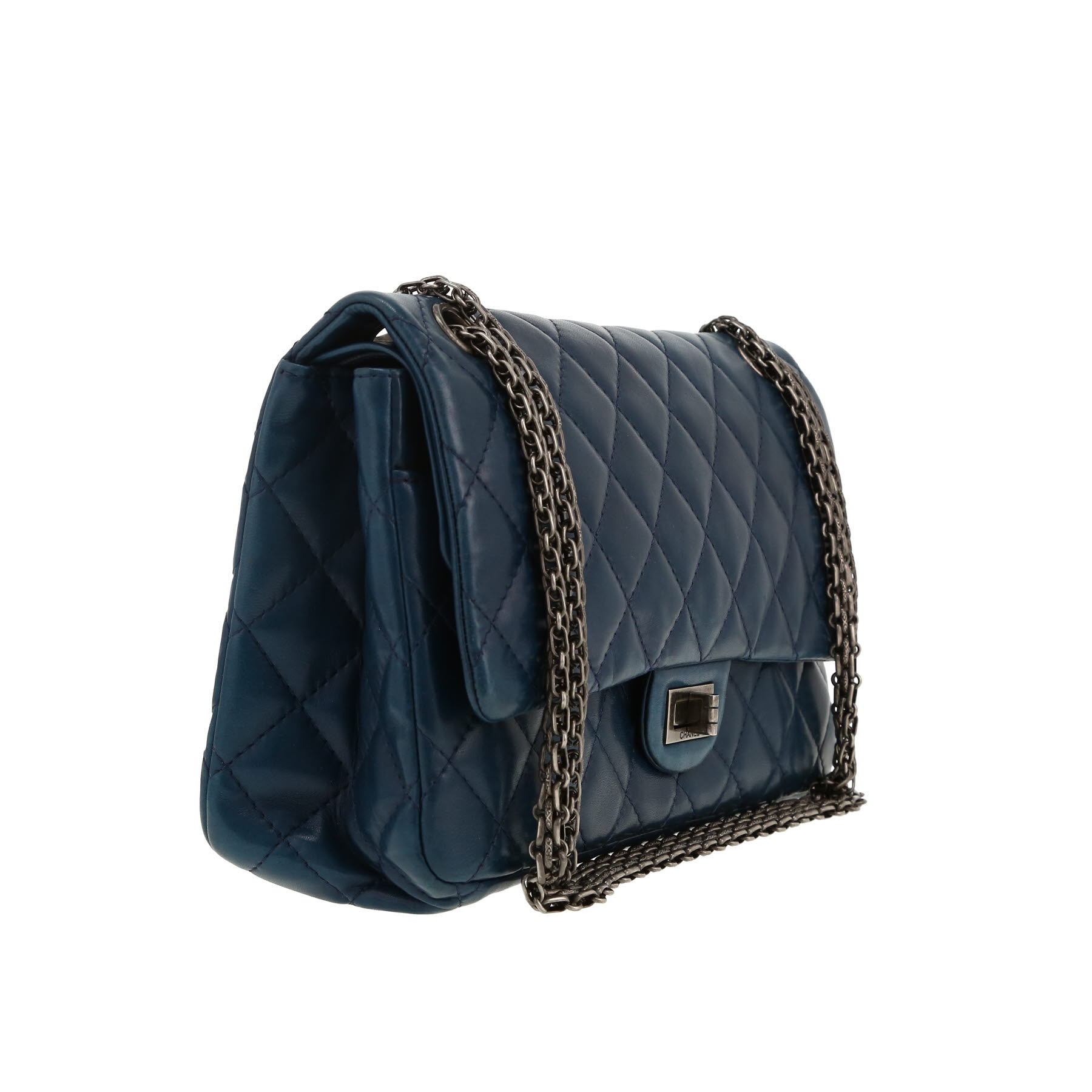 Chanel  Chanel 2.55 handbag  in navy blue quilted leather