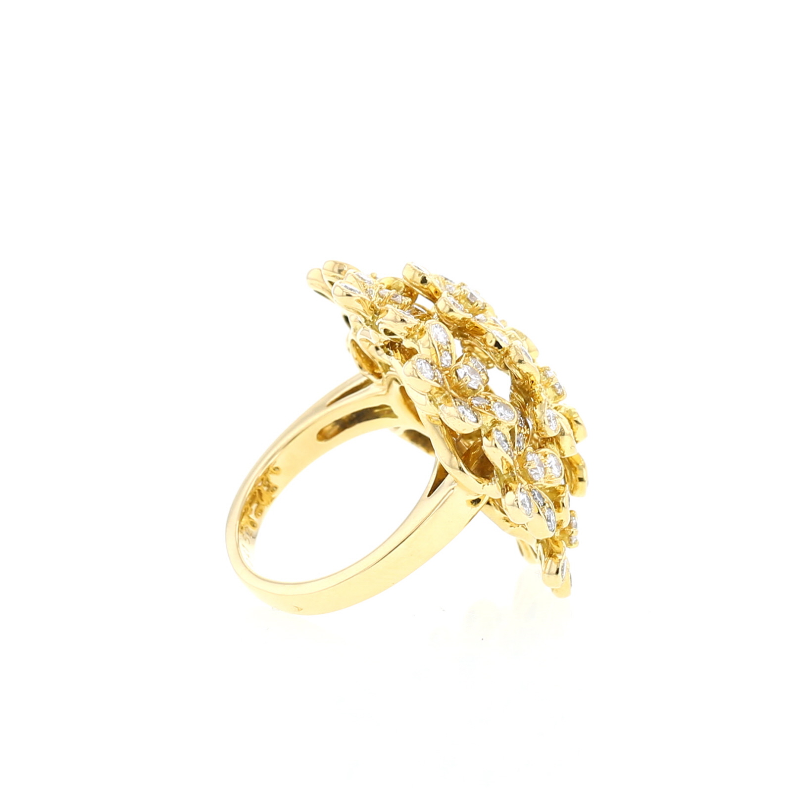 Van Cleef 
Arpels Socrate Bouquet ring,  yellow gold and diamonds