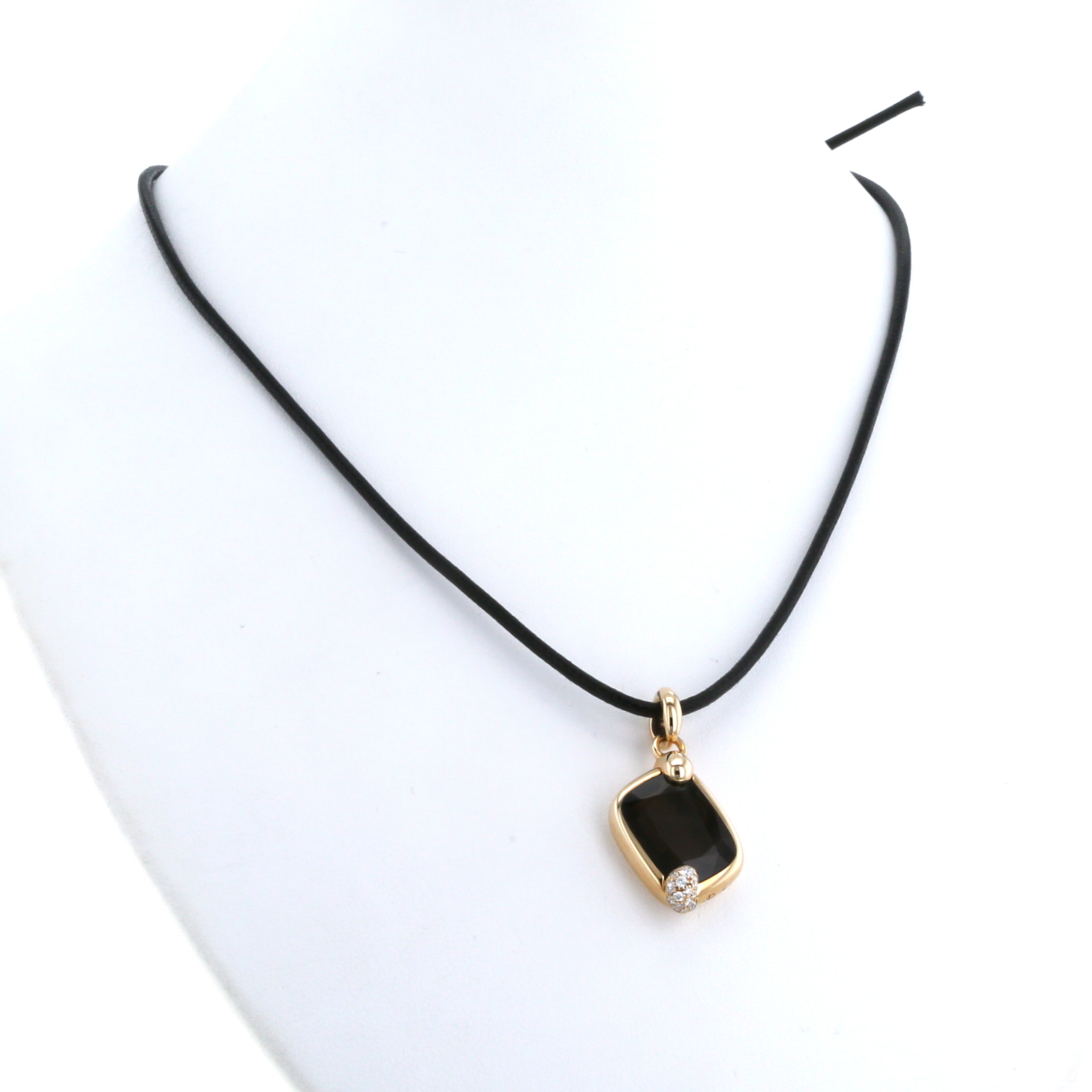 Pendentif Pomellato Ritratto en or rose, quartz fumé et diamants