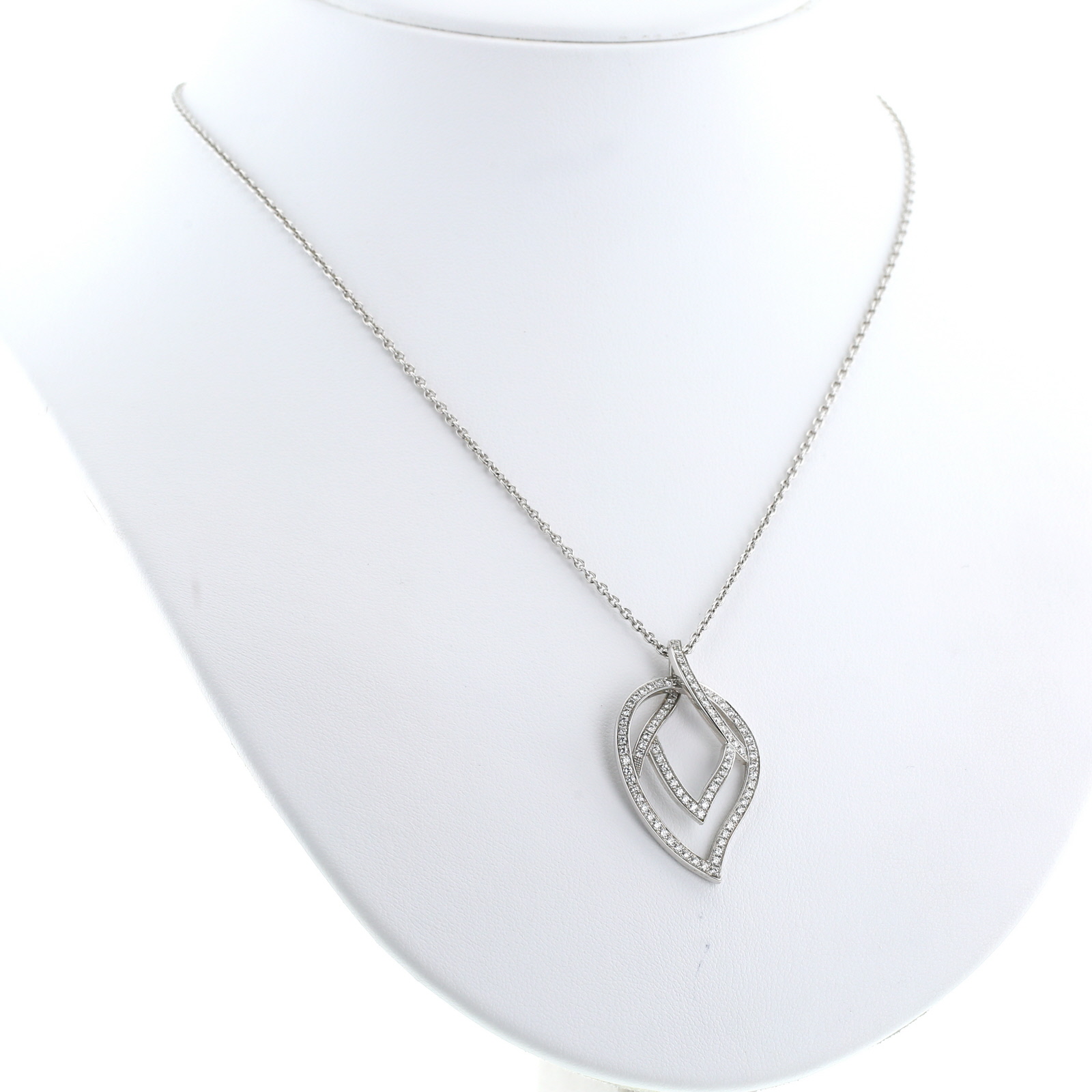 Collana Piaget in oro bianco e diamanti
