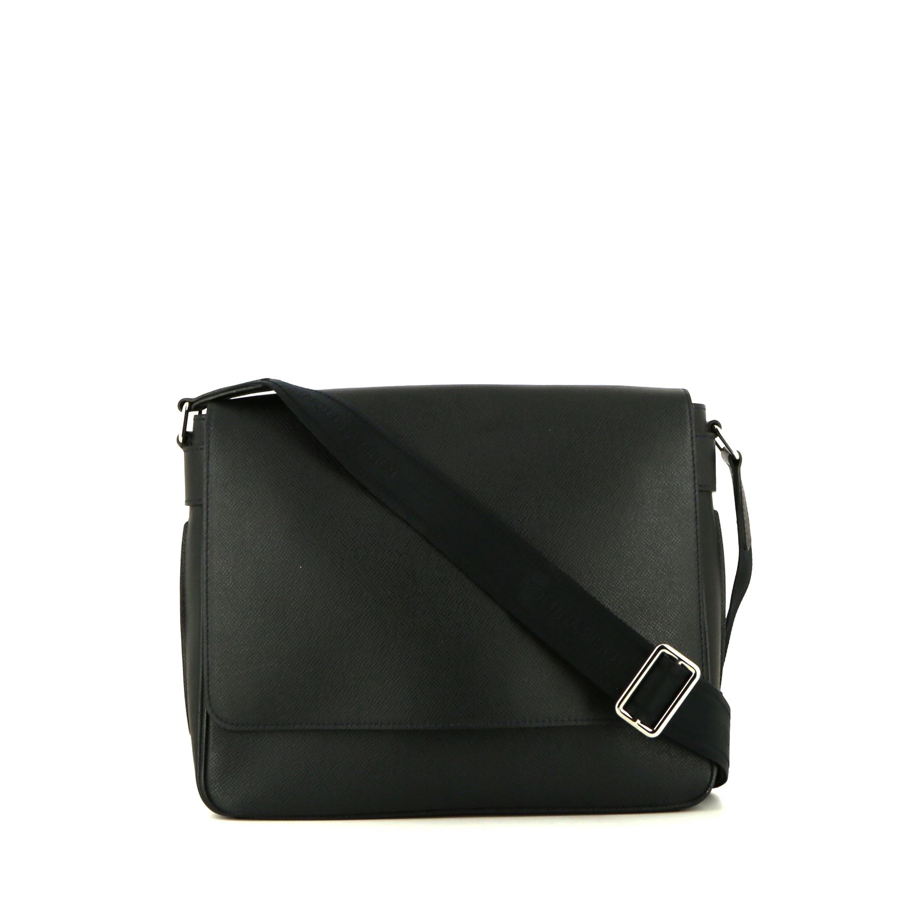Messenger Shoulder Bag In Black Leather