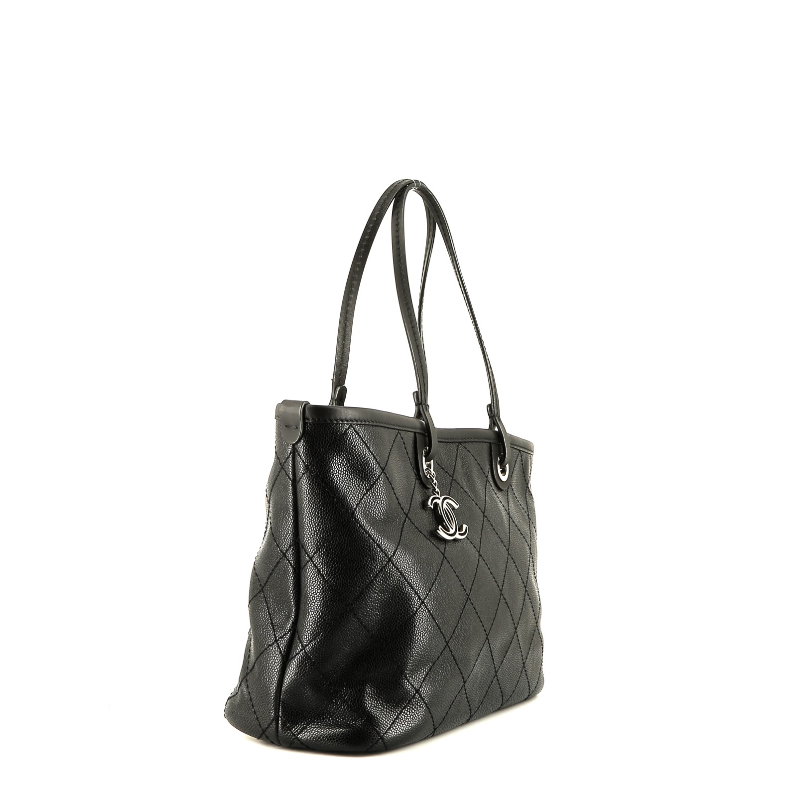 Chanel   shopping bag  in black quilted leather