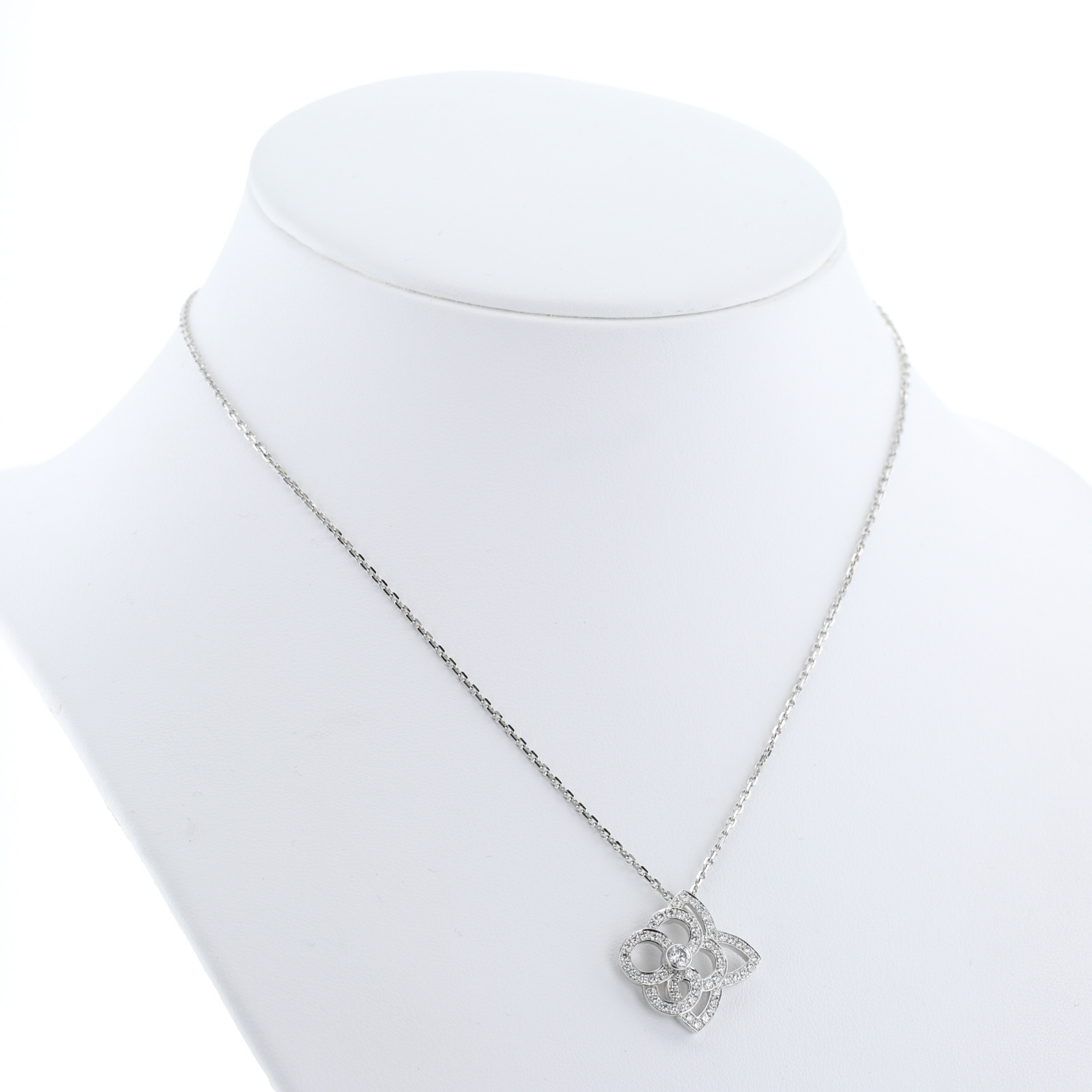 Collar Louis Vuitton  de oro blanco y diamantes