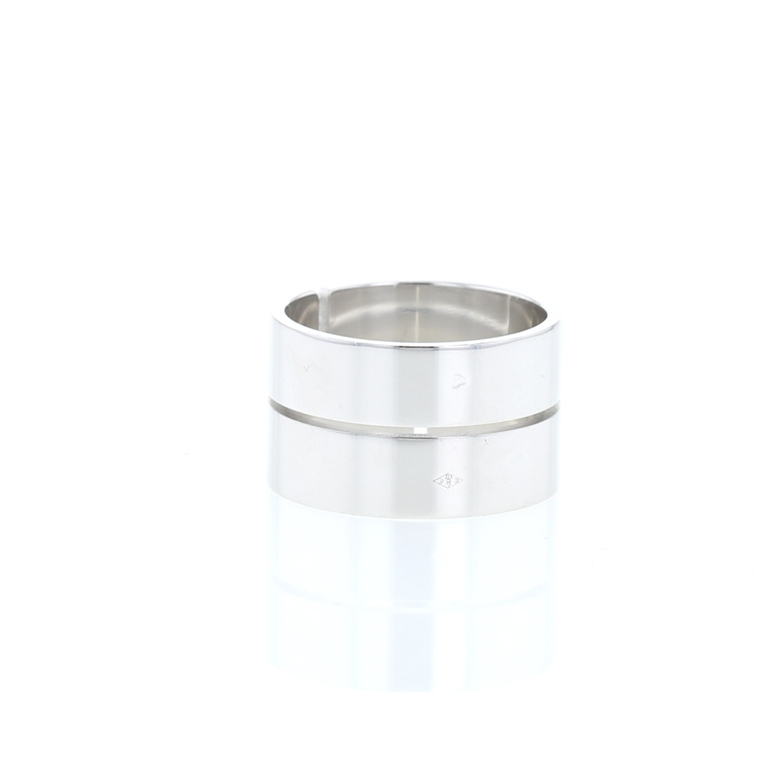 Dinh Van Seventies large model ring in white gold