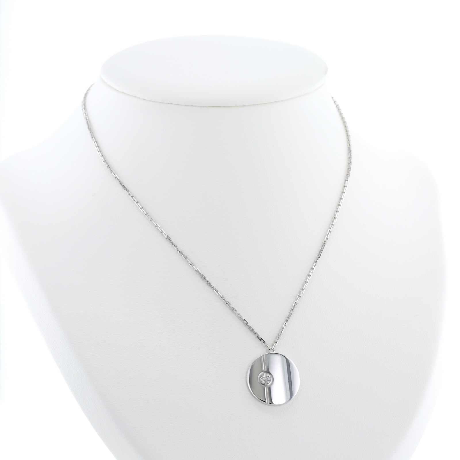 Collier Cartier Love en or blanc et diamants