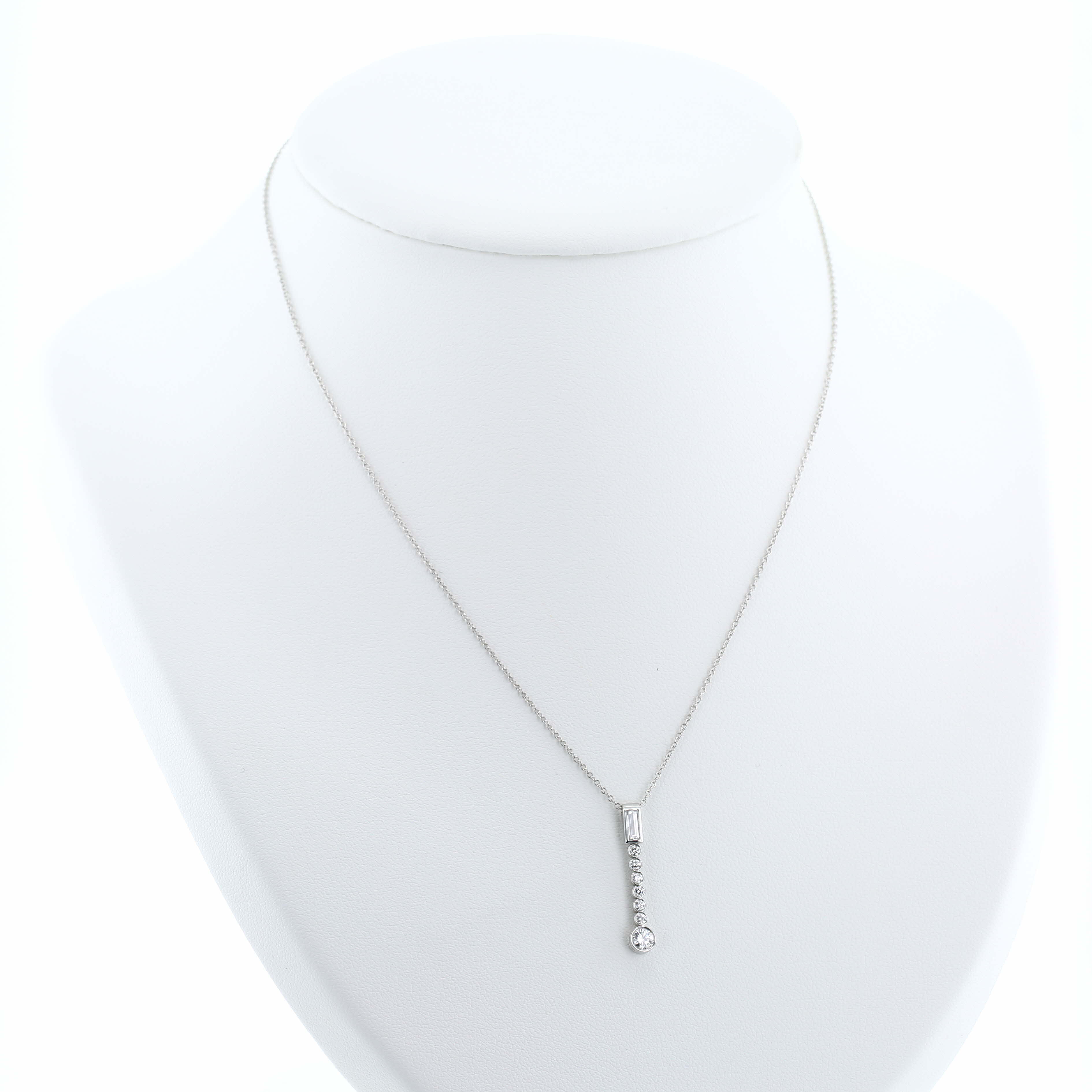 Tiffany 
Co Jazz necklace in platinium and diamonds Tiffany 
Co Jazz necklace in platinium and diamonds