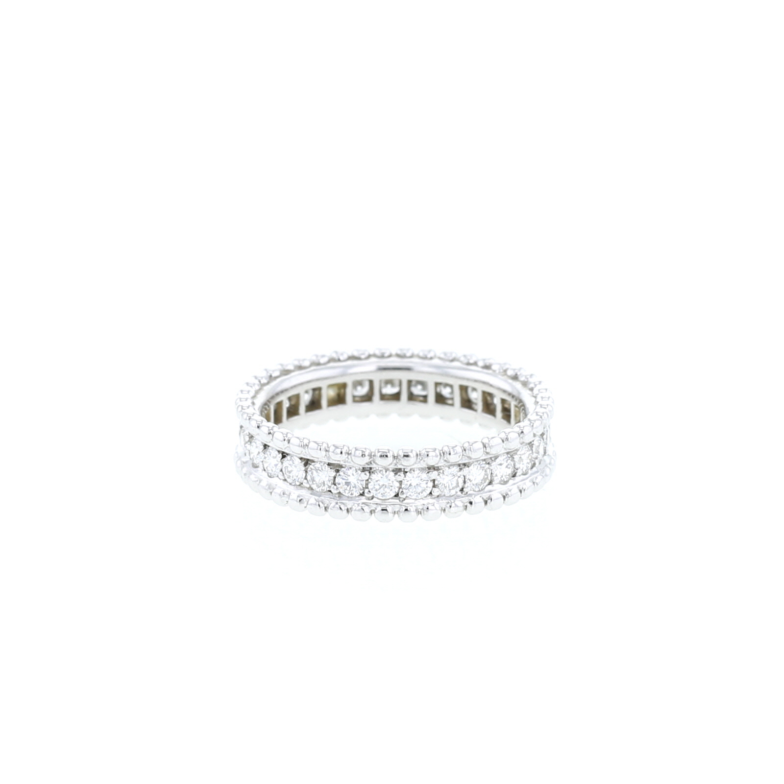 Van Cleef & Arpels Estelle ring in platinium and diamonds