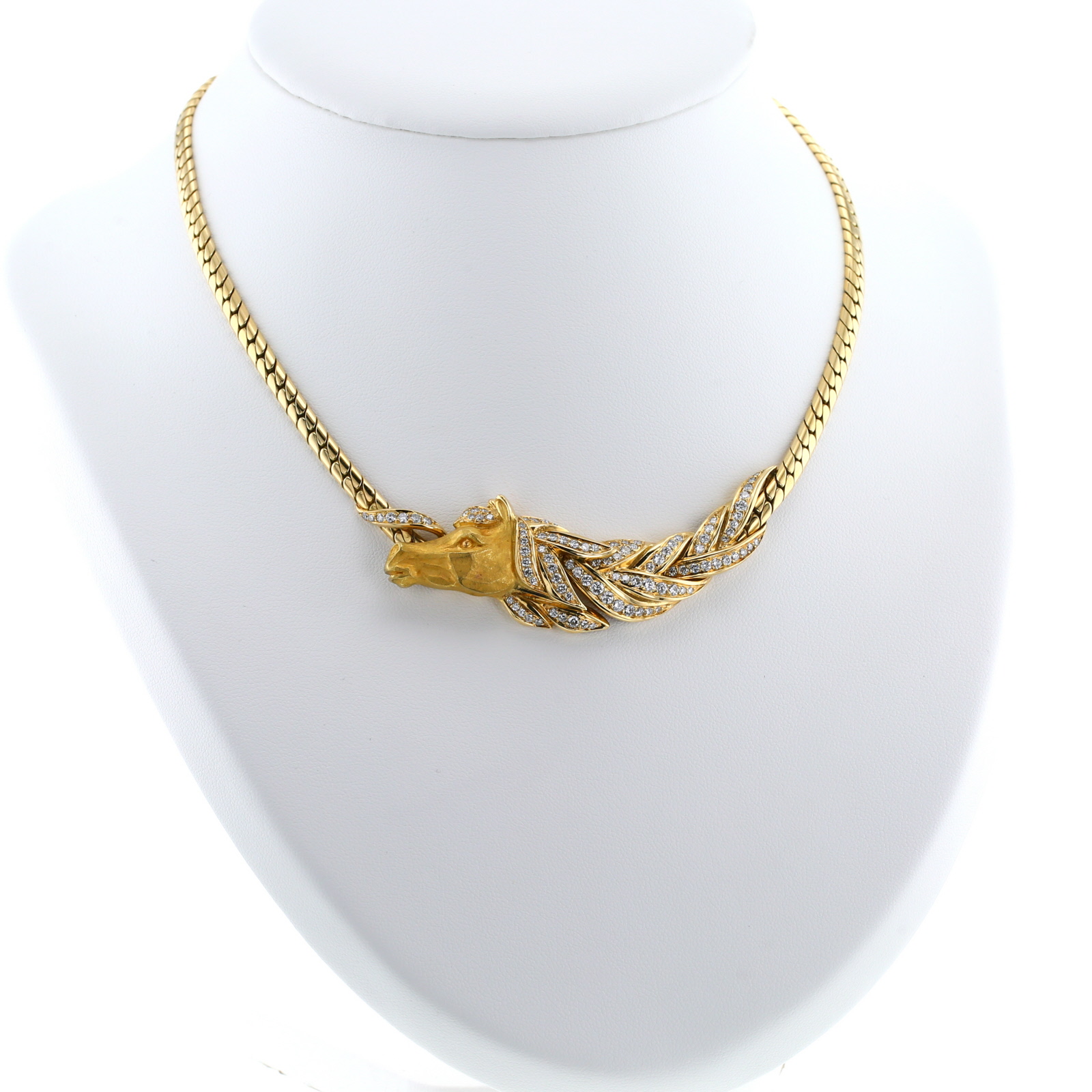 Collier Fred  en or jaune et diamants