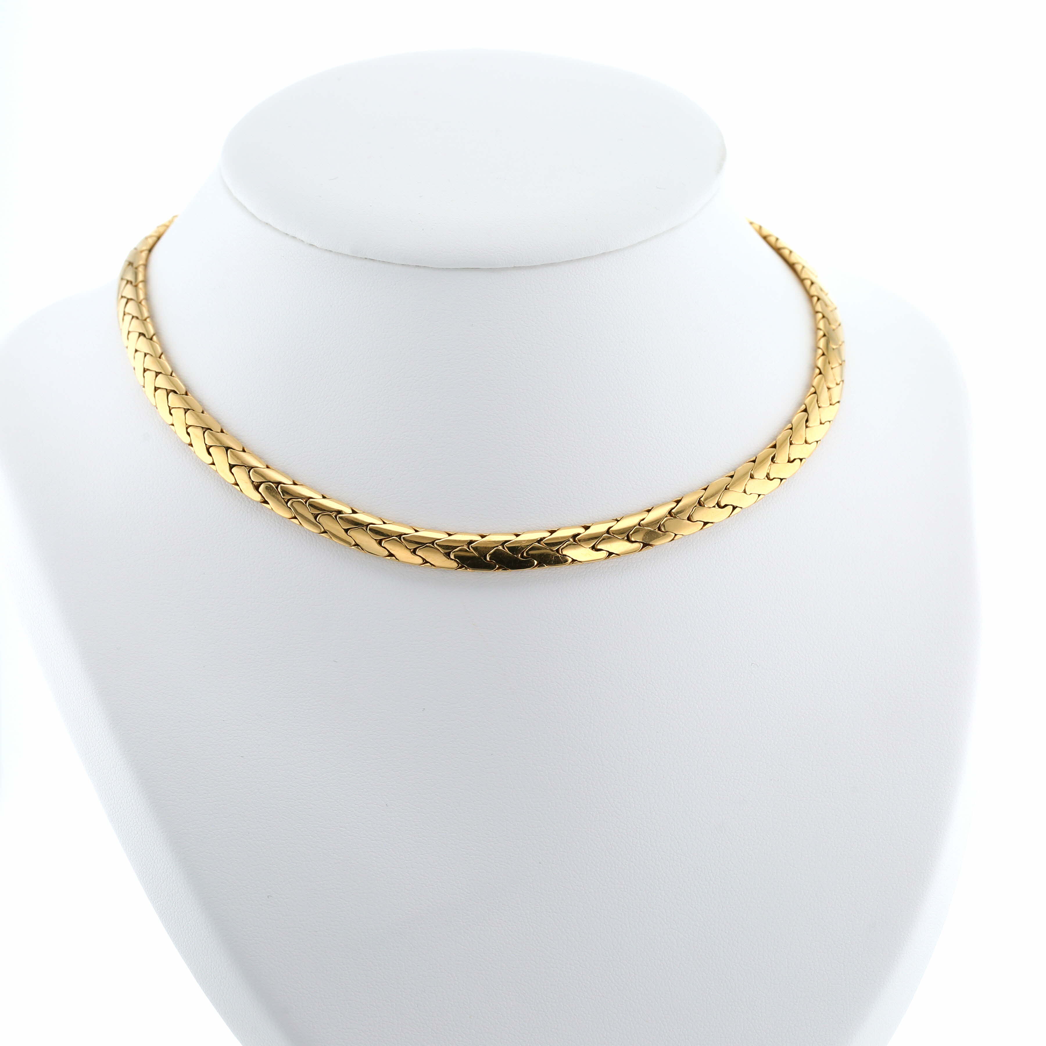 Half-articulated Cartier Iphigénie necklace in yellow gold