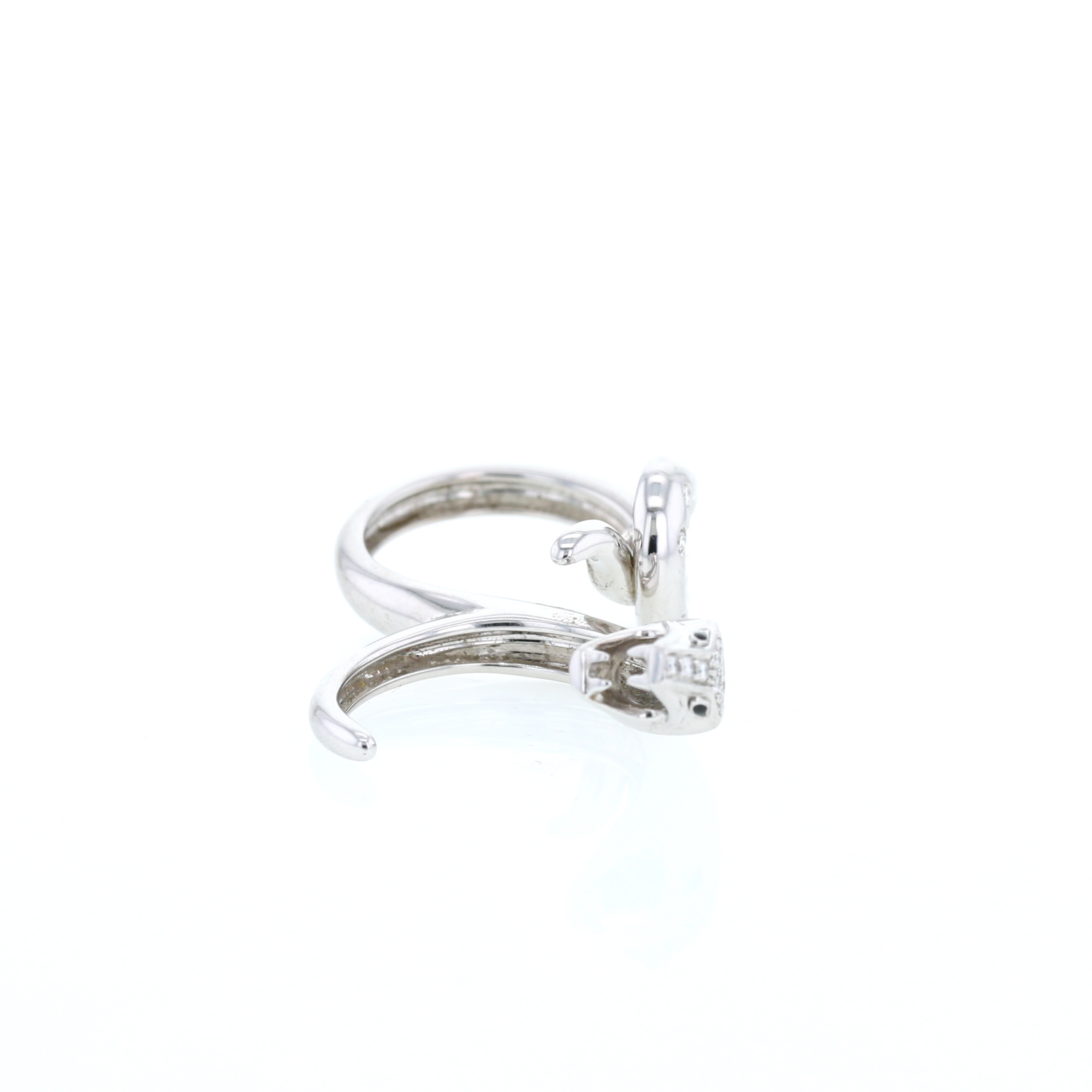 Sortija doble Boucheron Trouble de oro blanco y diamantes