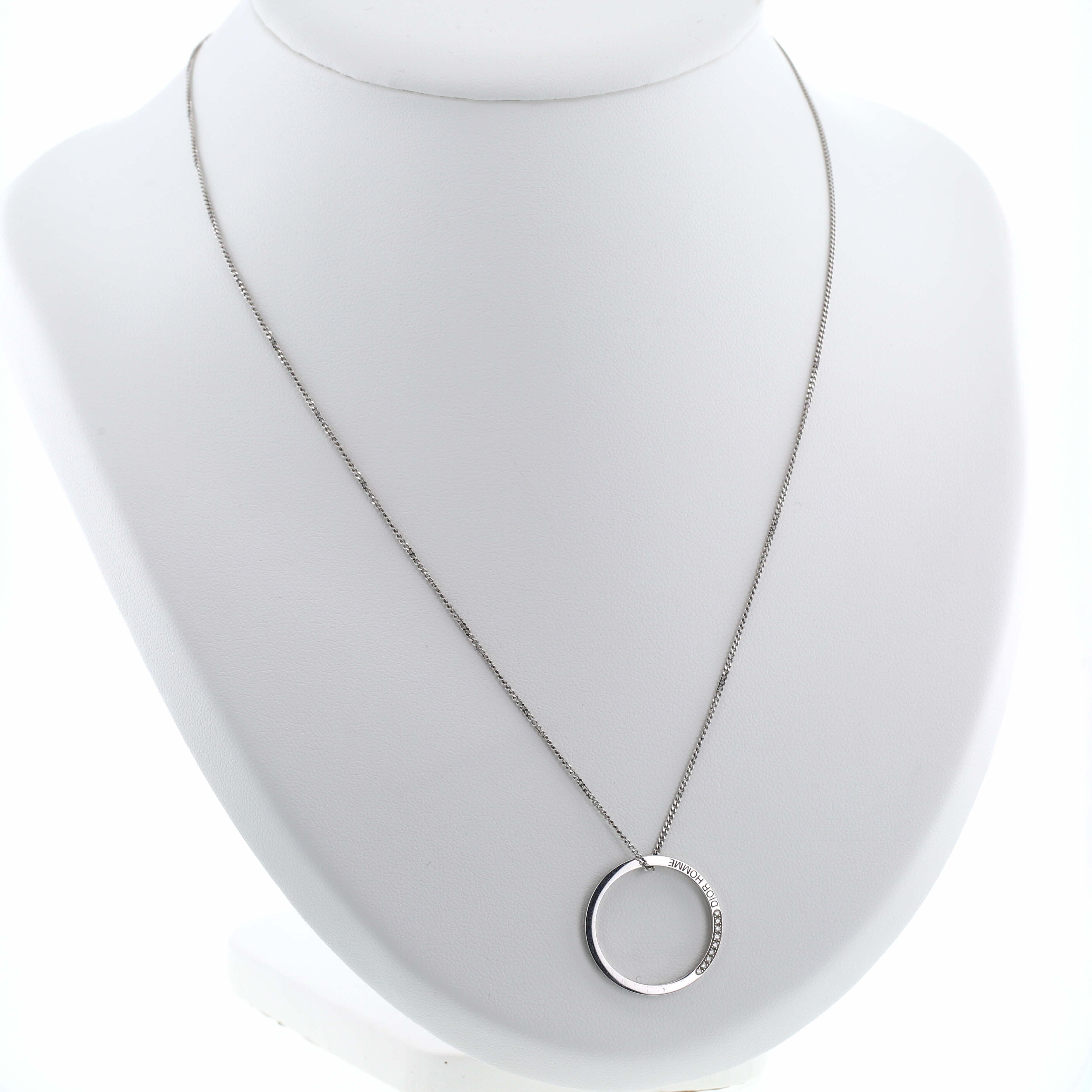Collana Dior  in oro bianco e diamanti