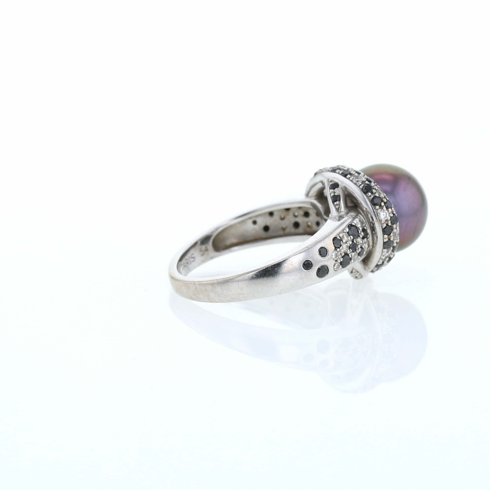 Mauboussin Perle Caviar Mon Amour ring in white gold, diamonds and Tahitian cultured pearl