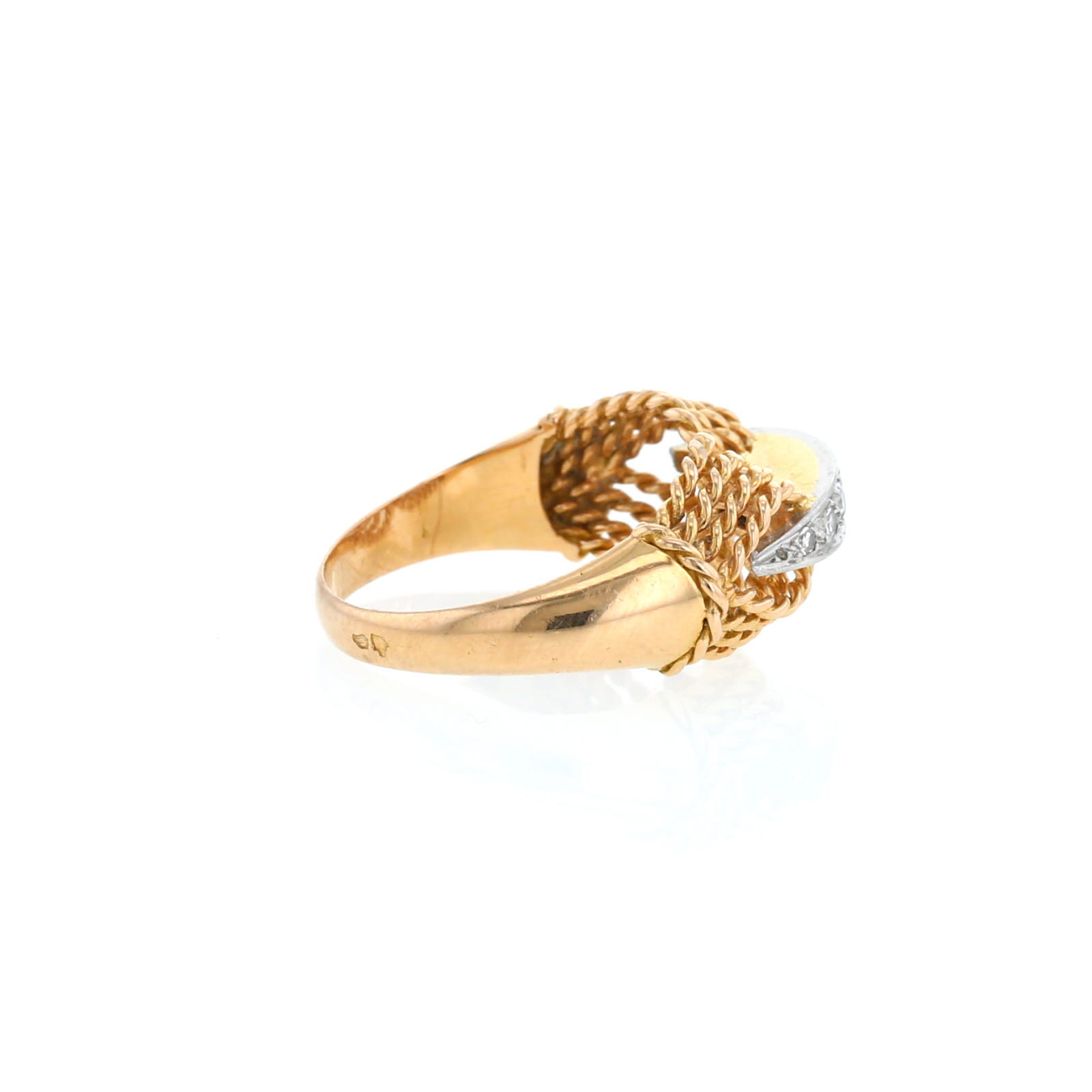Anello  Vintage  in platino, oro giallo e diamanti