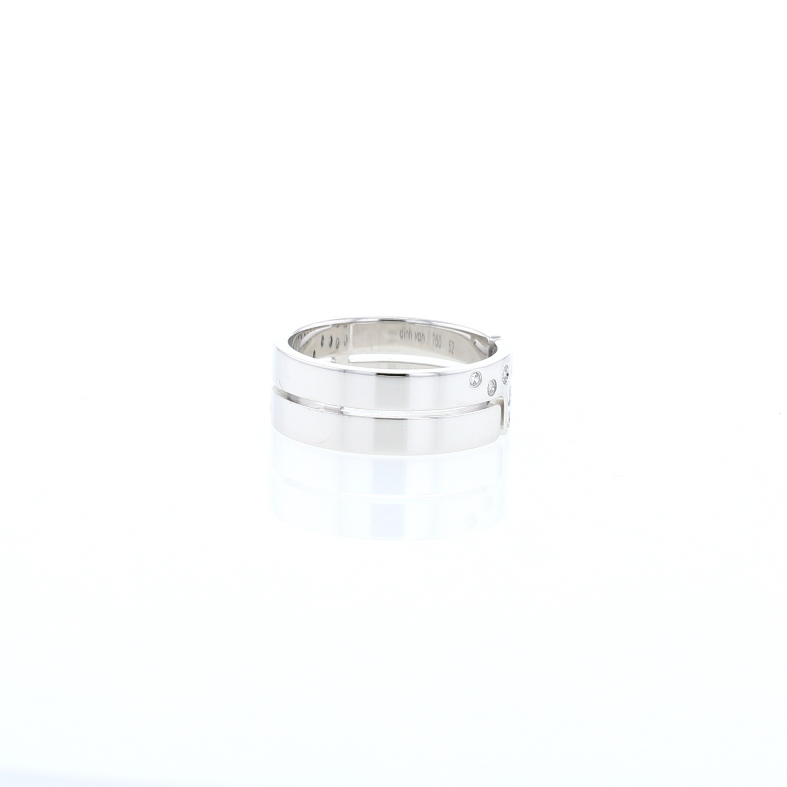 Dinh Van Seventies ring in white gold and diamonds